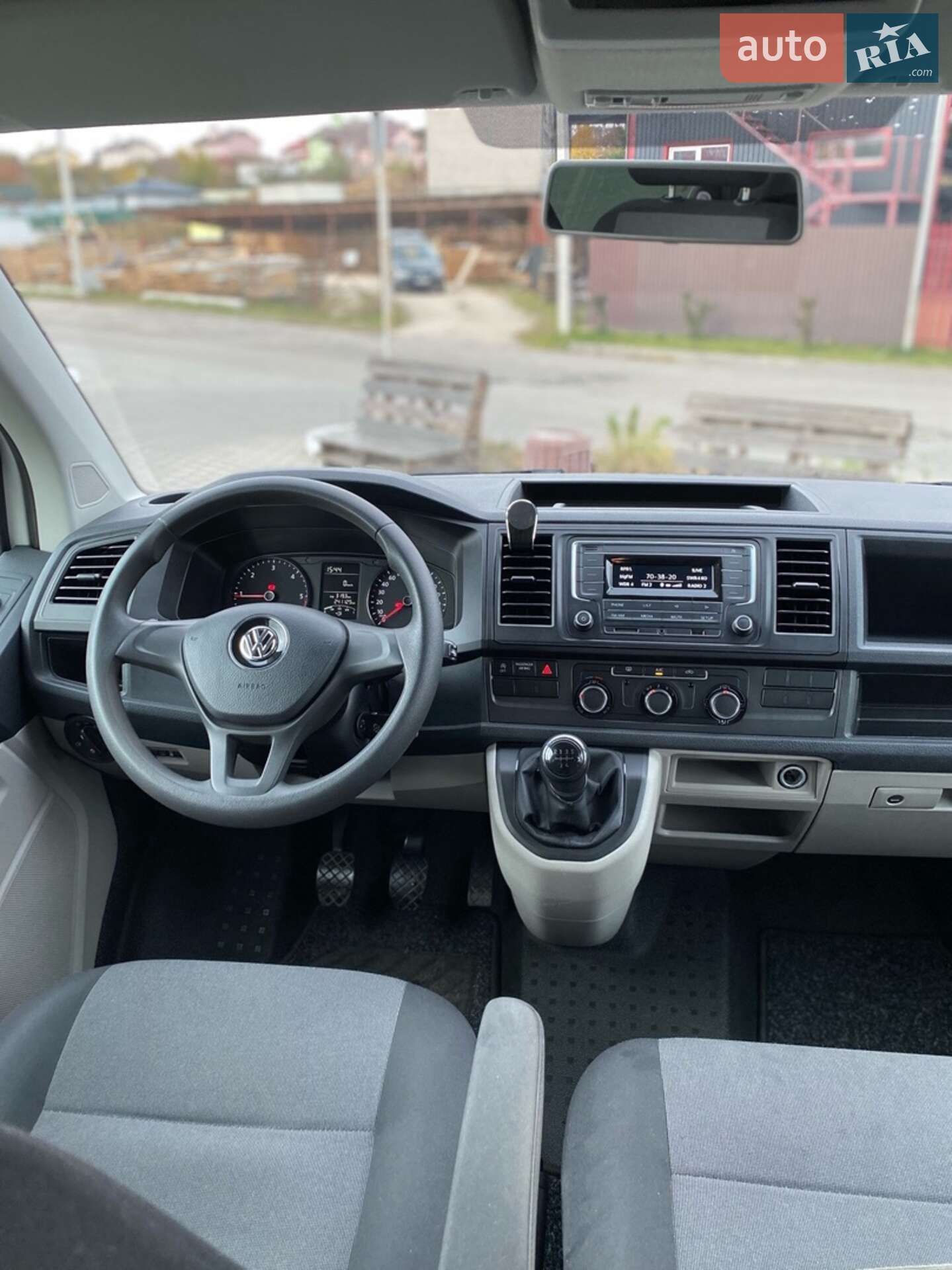 Volkswagen Transporter 2018 VIN WV1ZZZ7HZKH001459 фото оголошення 11 з 21