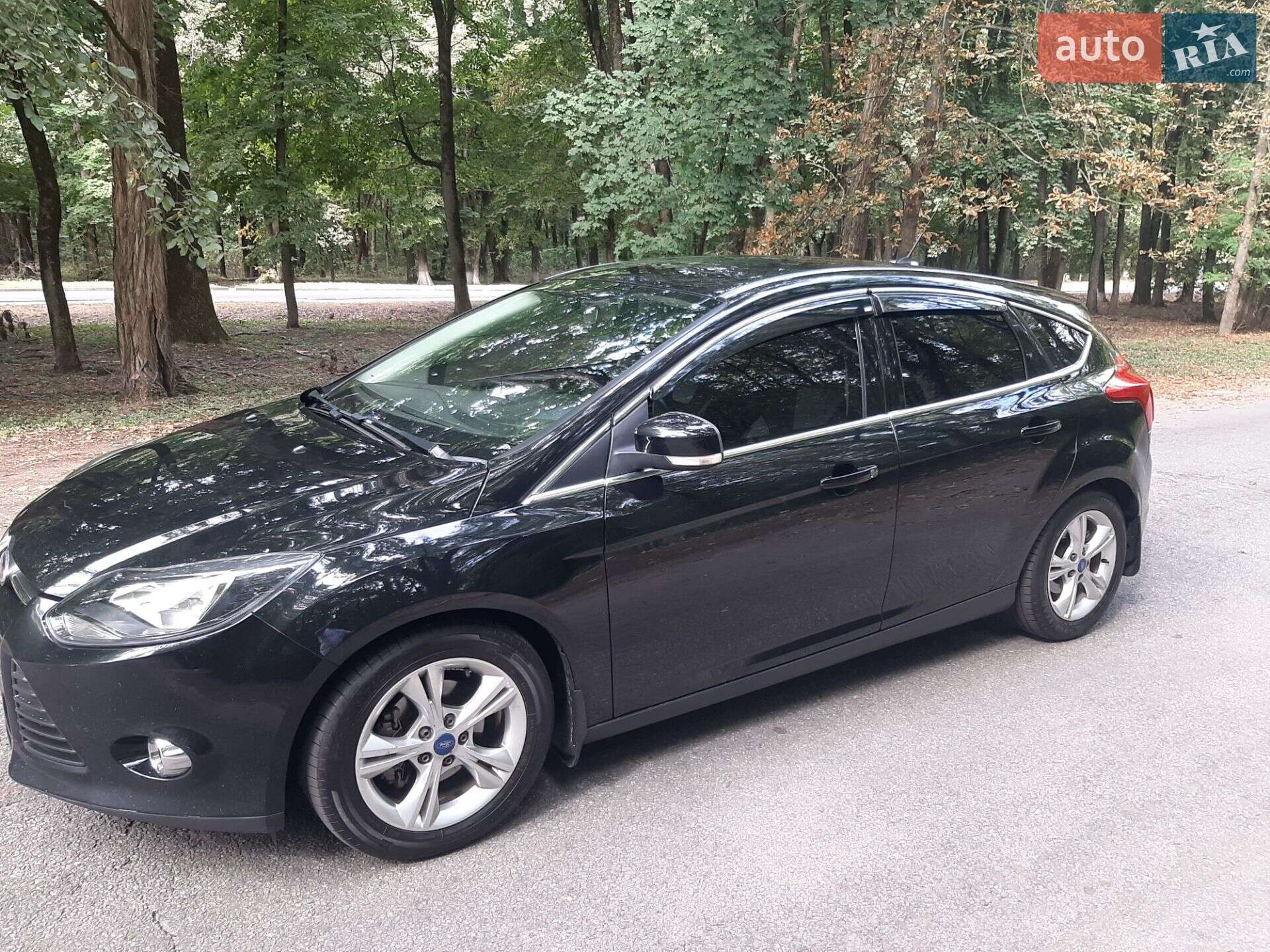 Ford Focus 2012 VIN WF0KXXGCBKCA55641 фото оголошення 11 з 13