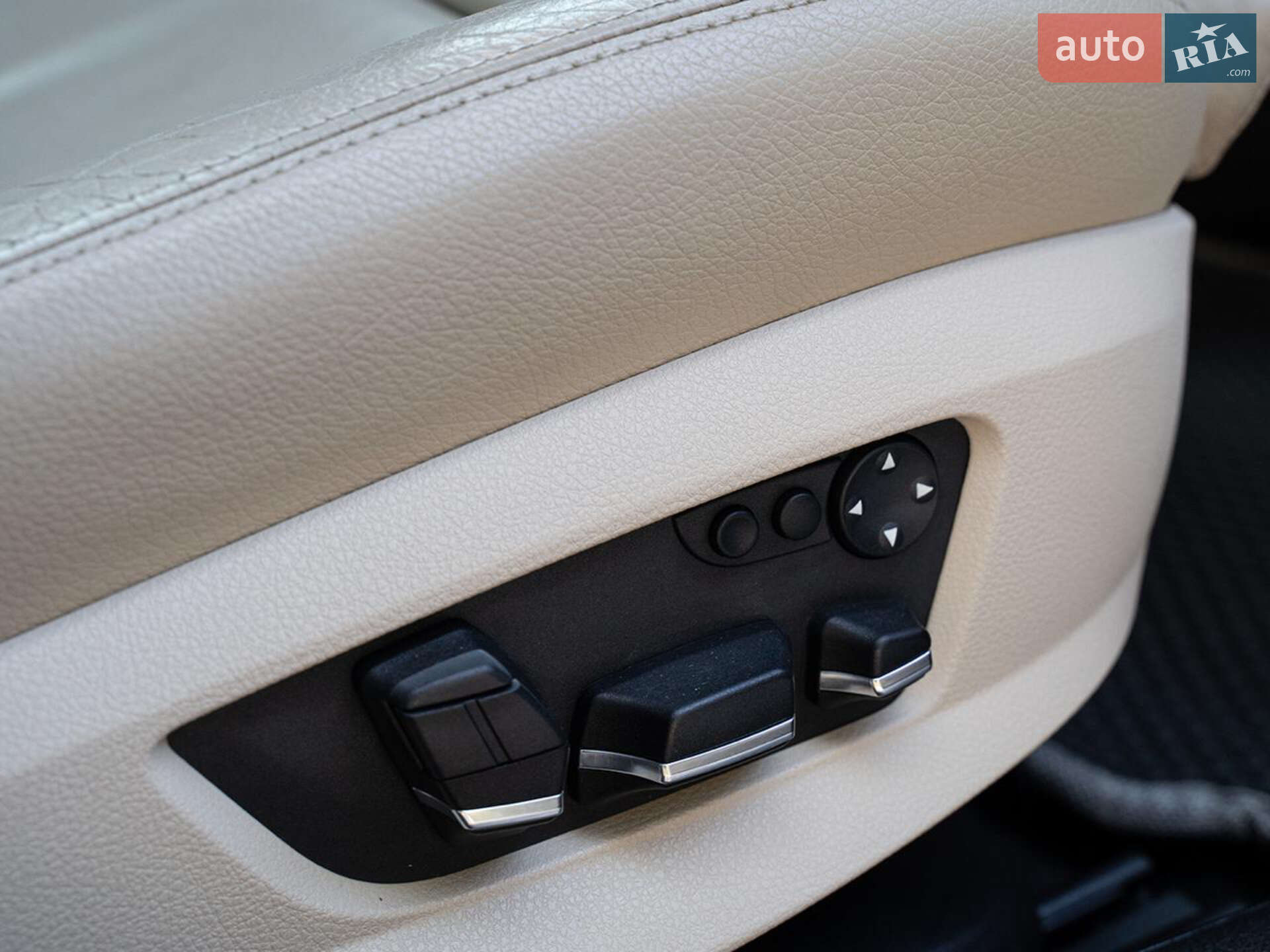 BMW 7 Series 2009 VIN WBAKM210X0C332014 фото оголошення 33 з 56