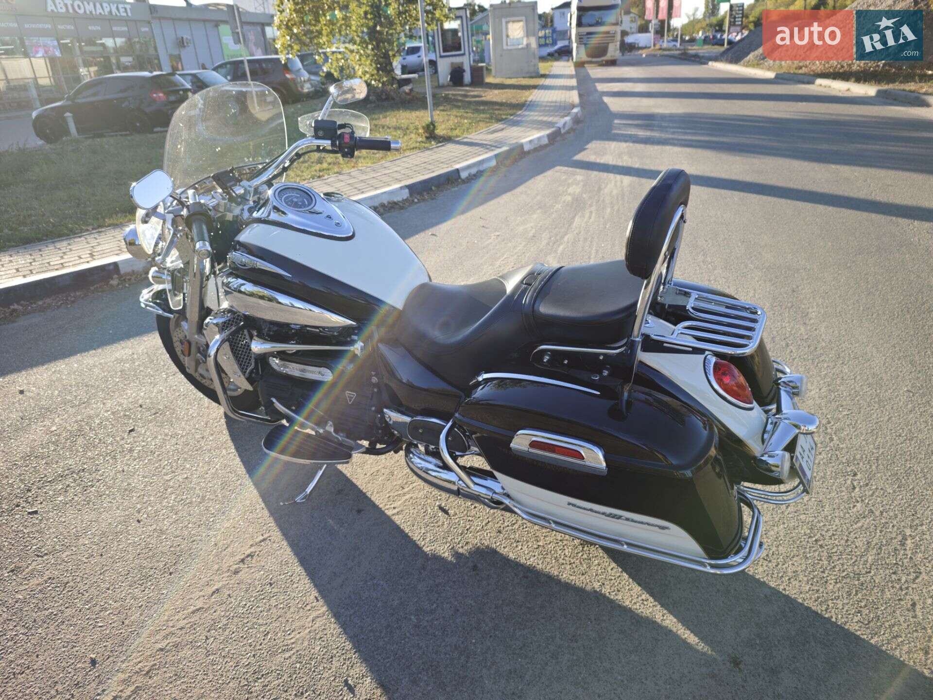 Triumph Rocket 2011 VIN SMTC05LR2BJ457492 фото оголошення 5 з 16