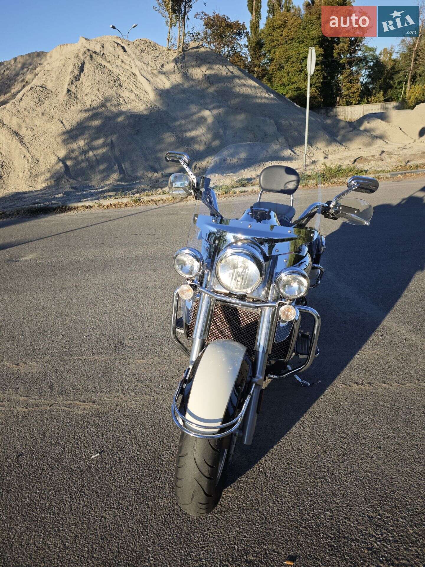 Triumph Rocket 2011 VIN SMTC05LR2BJ457492 фото оголошення 9 з 16