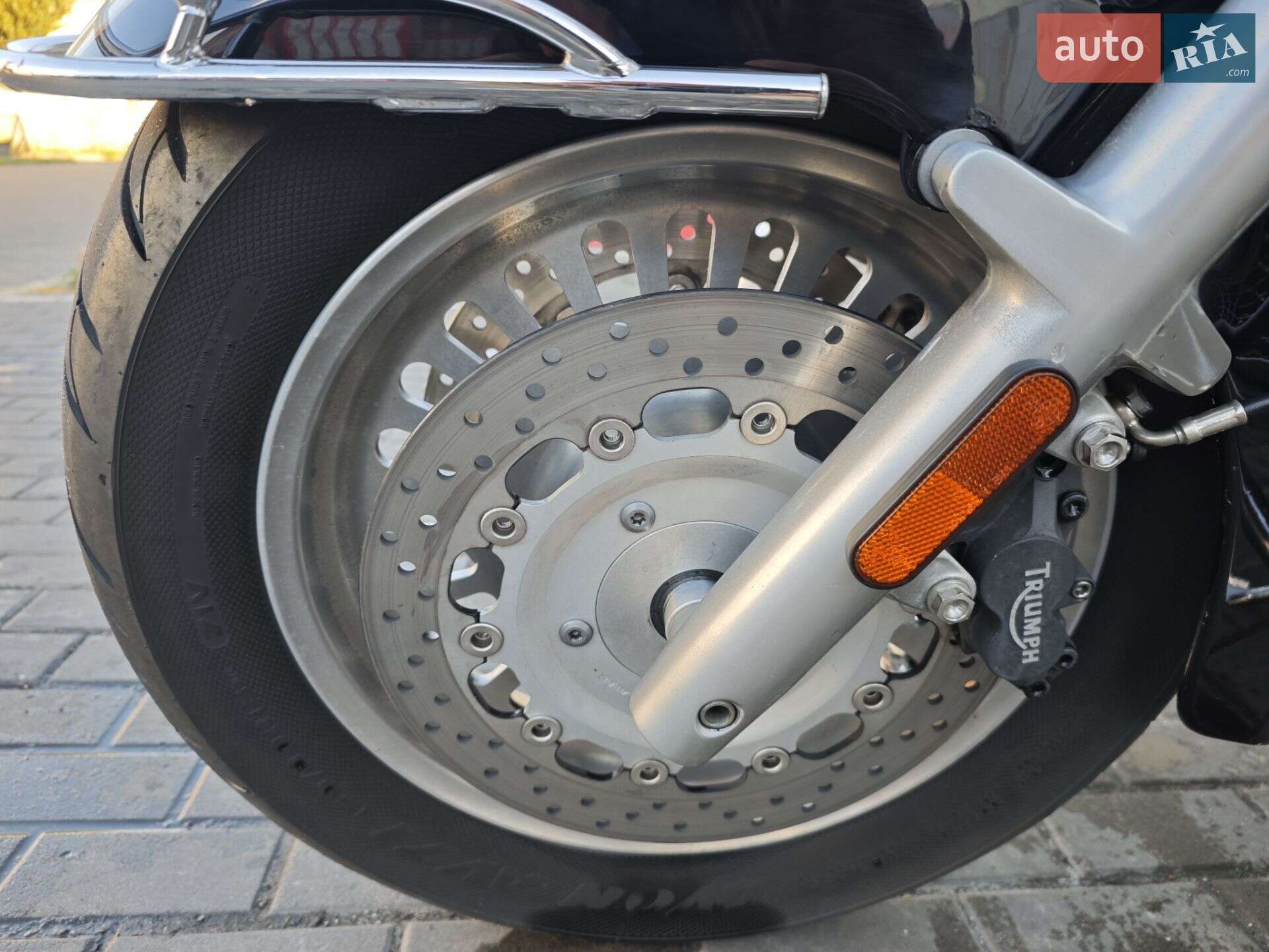 Triumph Rocket 2011 VIN SMTC05LR2BJ457492 фото оголошення 12 з 16
