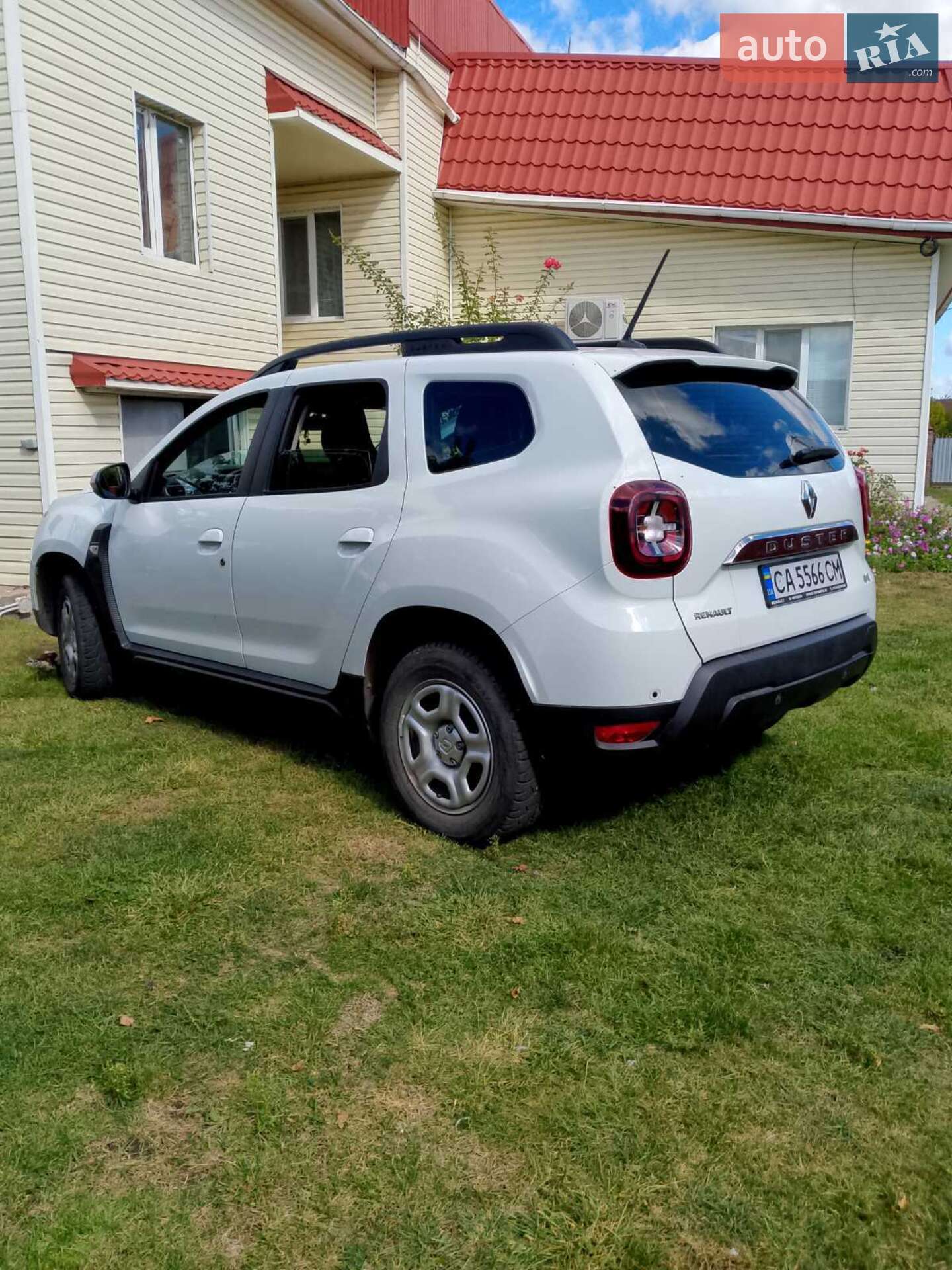 Renault Duster 2024 VIN VF1HJD40972550098 фото оголошення 2 з 17