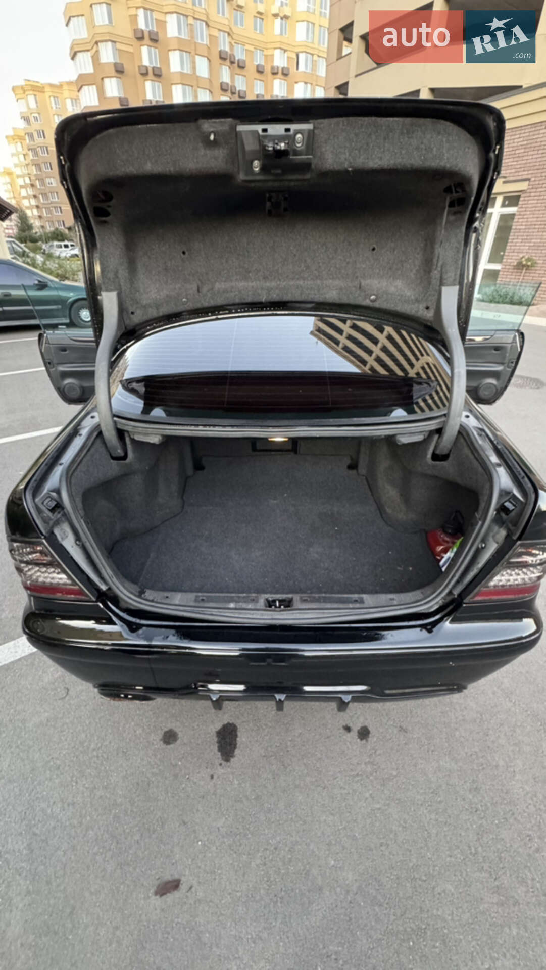 Mercedes-Benz CLK-Class 1998 VIN WDB2083651F056947 фото оголошення 29 з 37
