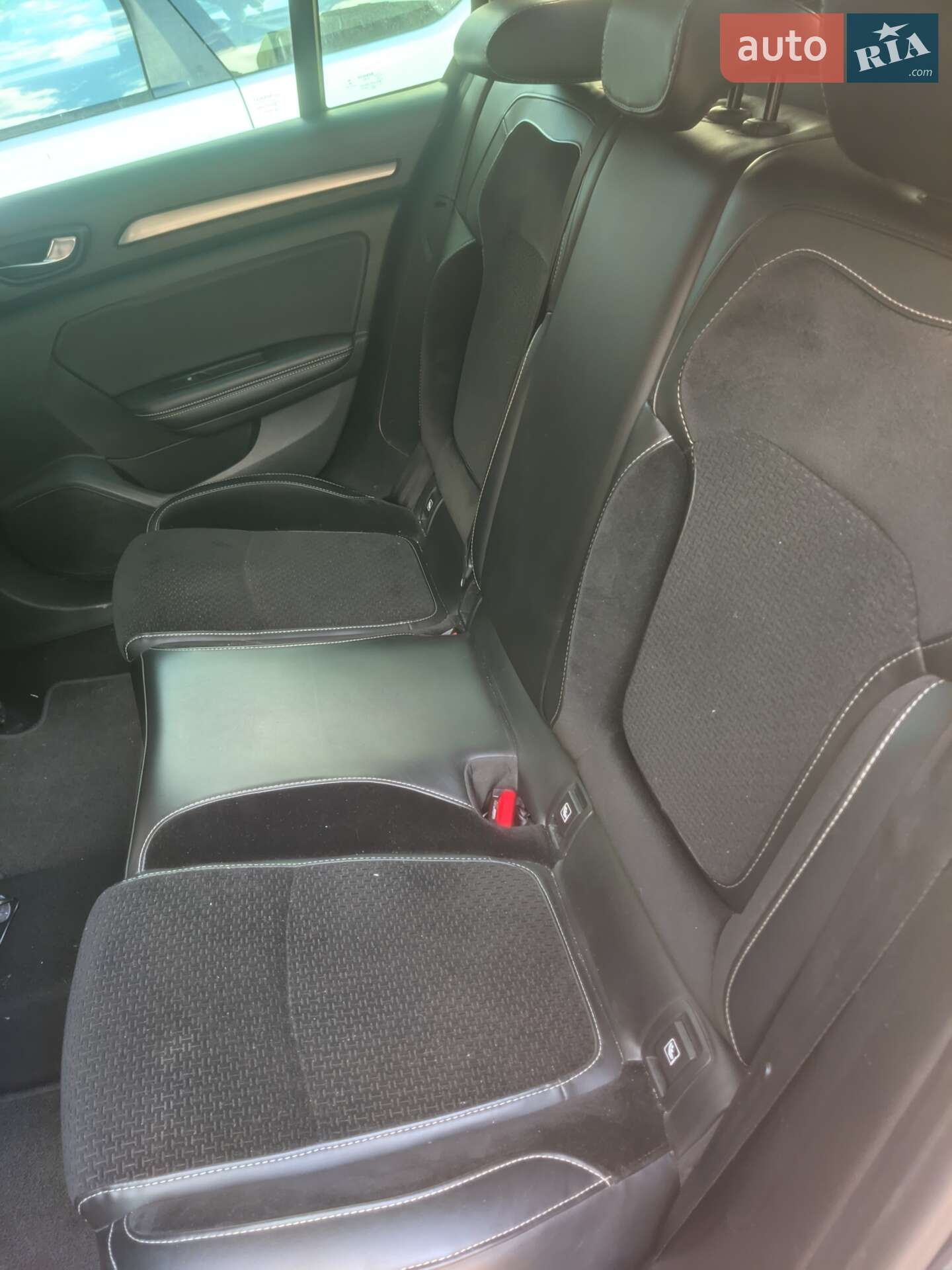 Renault Megane 2016 VIN VF1RFB00157177655 фото оголошення 6 з 28