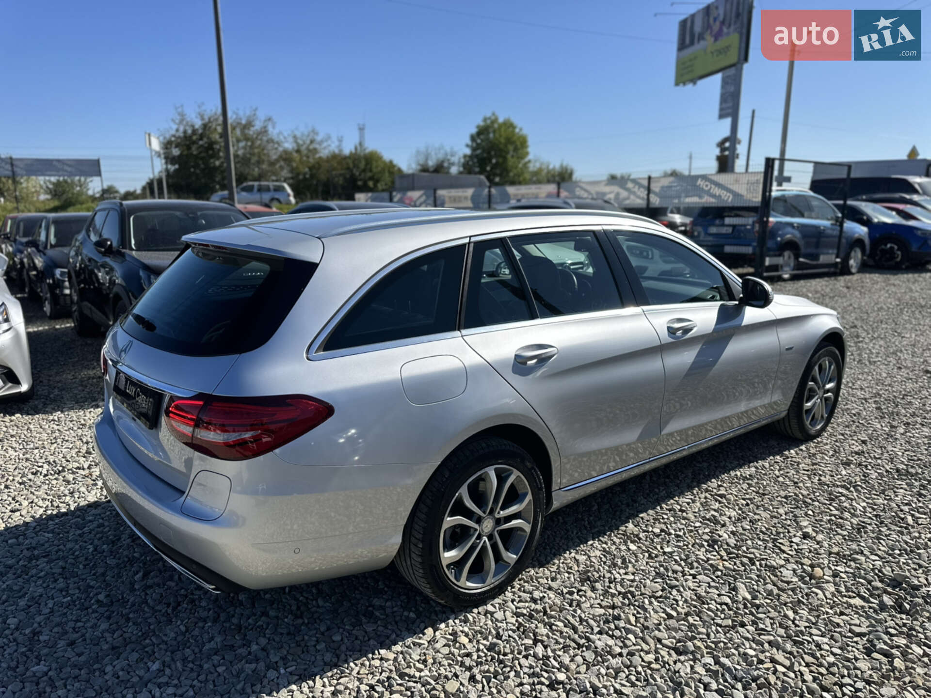 Mercedes-Benz C-Class 2016 VIN WDD2052471F490046 фото оголошення 13 з 42