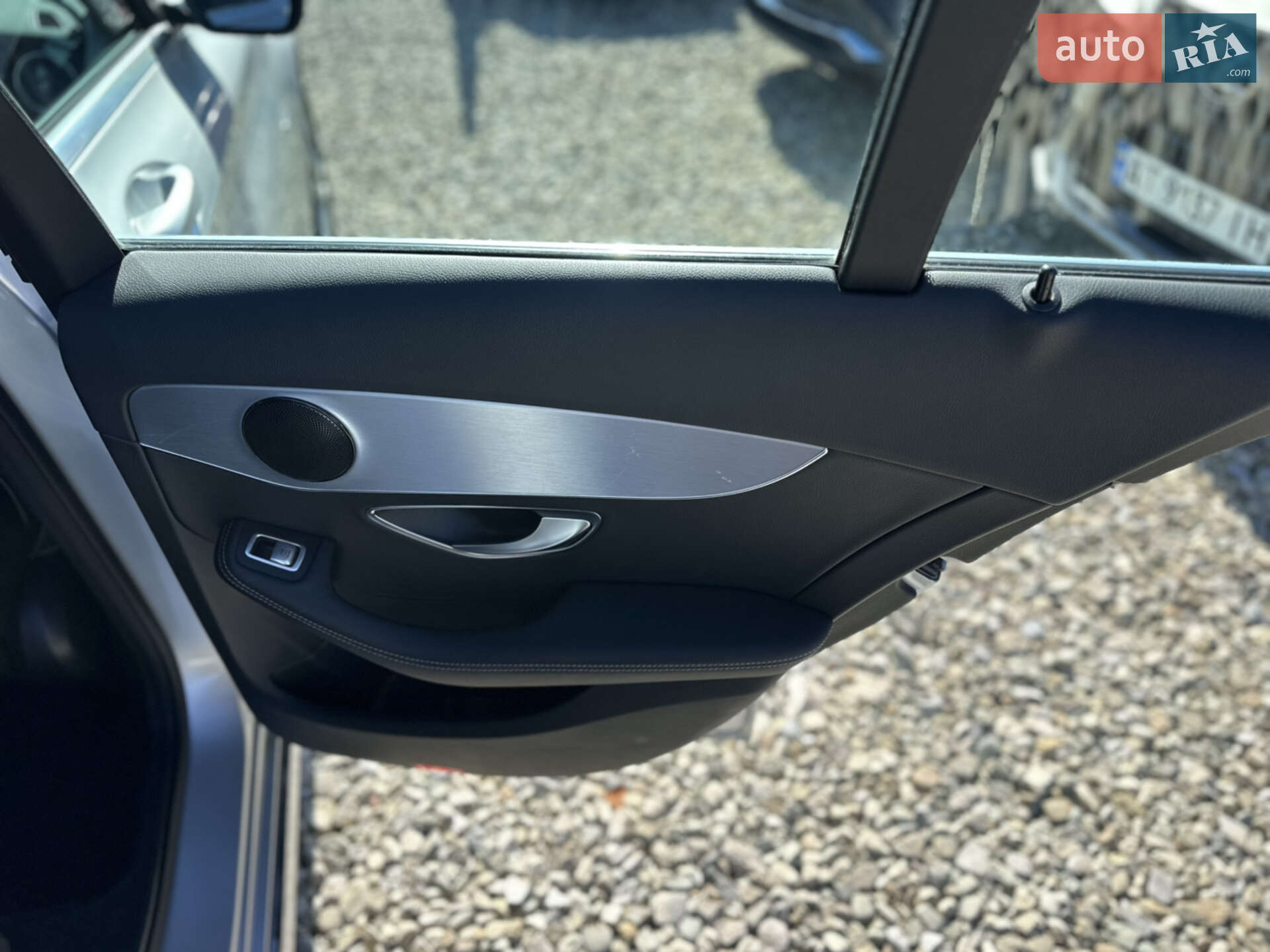 Mercedes-Benz C-Class 2016 VIN WDD2052471F490046 фото оголошення 30 з 42