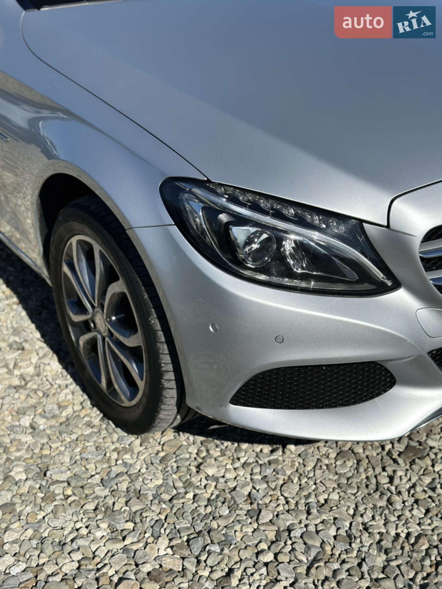Mercedes-Benz C-Class 2016 VIN WDD2052471F490046 фото оголошення 35 з 42