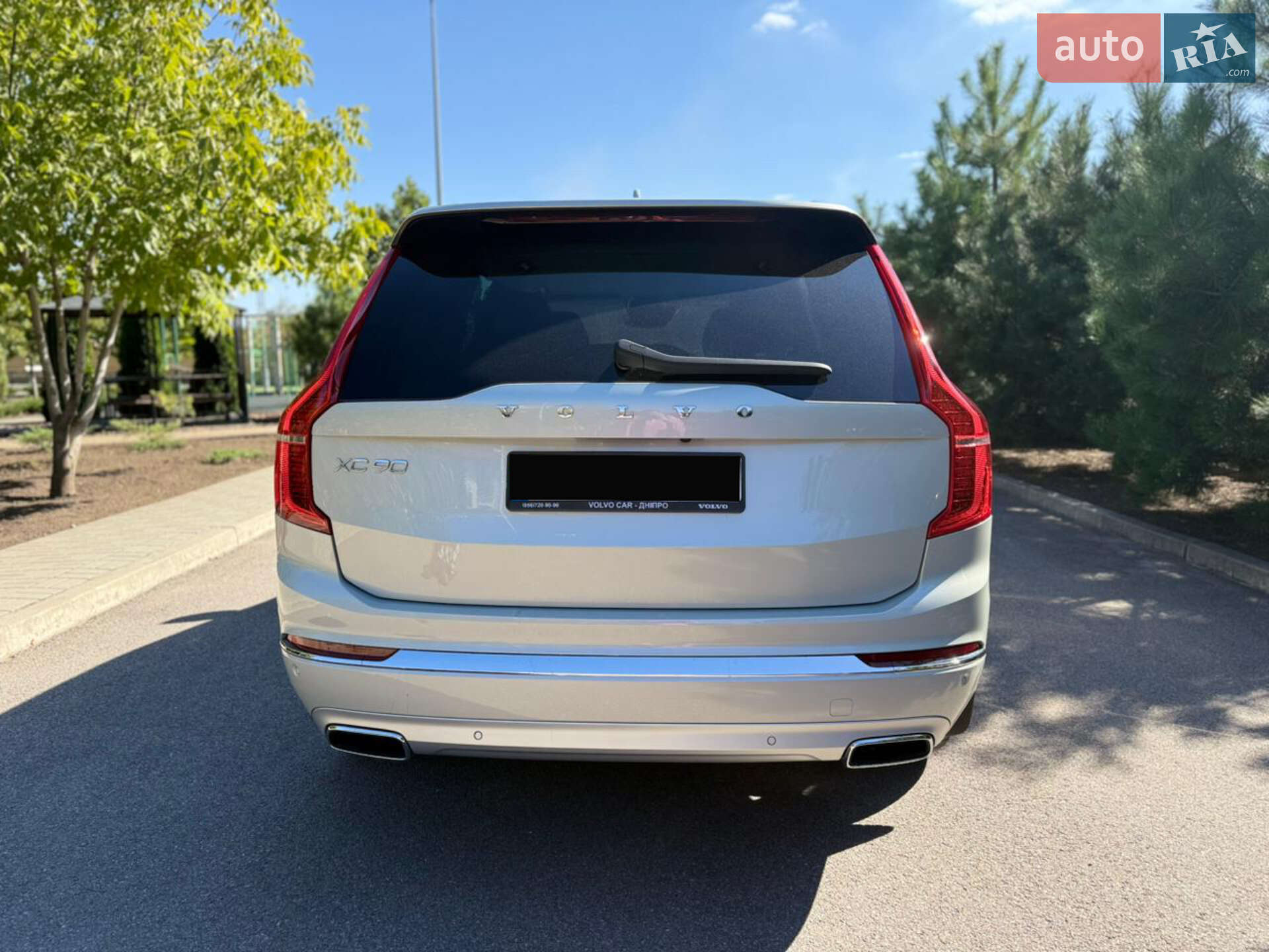 Volvo XC90 2020 VIN YV1LCK2UCL1618207 фото оголошення 9 з 25