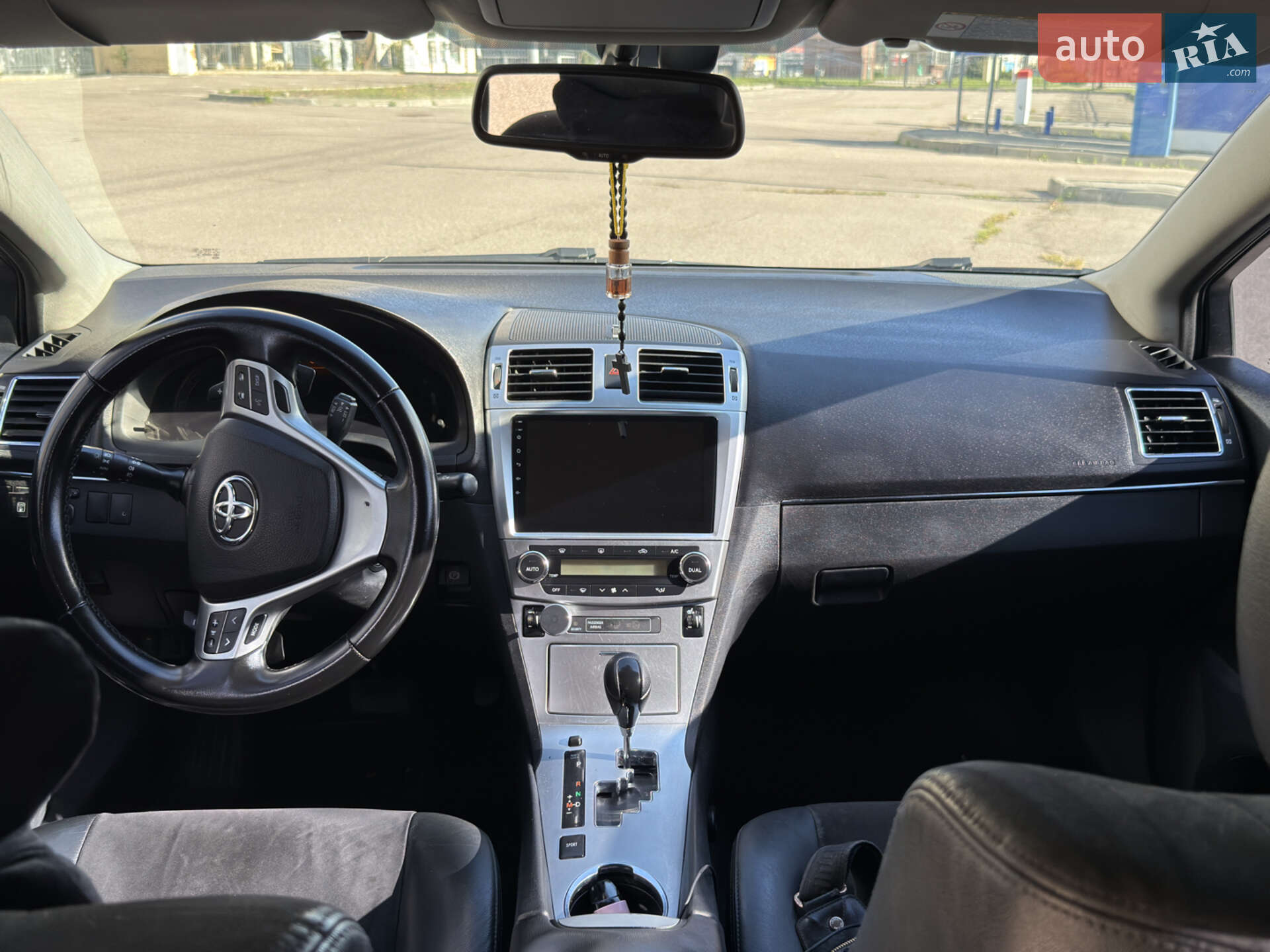 Toyota Avensis 2012 VIN SB1BK76L00E028563 фото оголошення 10 з 13