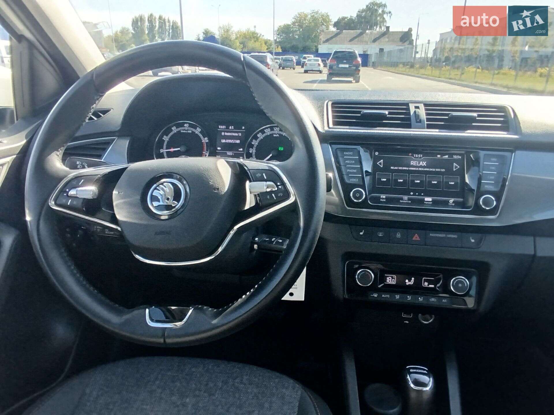 Skoda Fabia 2022 VIN TMBJP6NJ8NZ019581 фото оголошення 14 з 32
