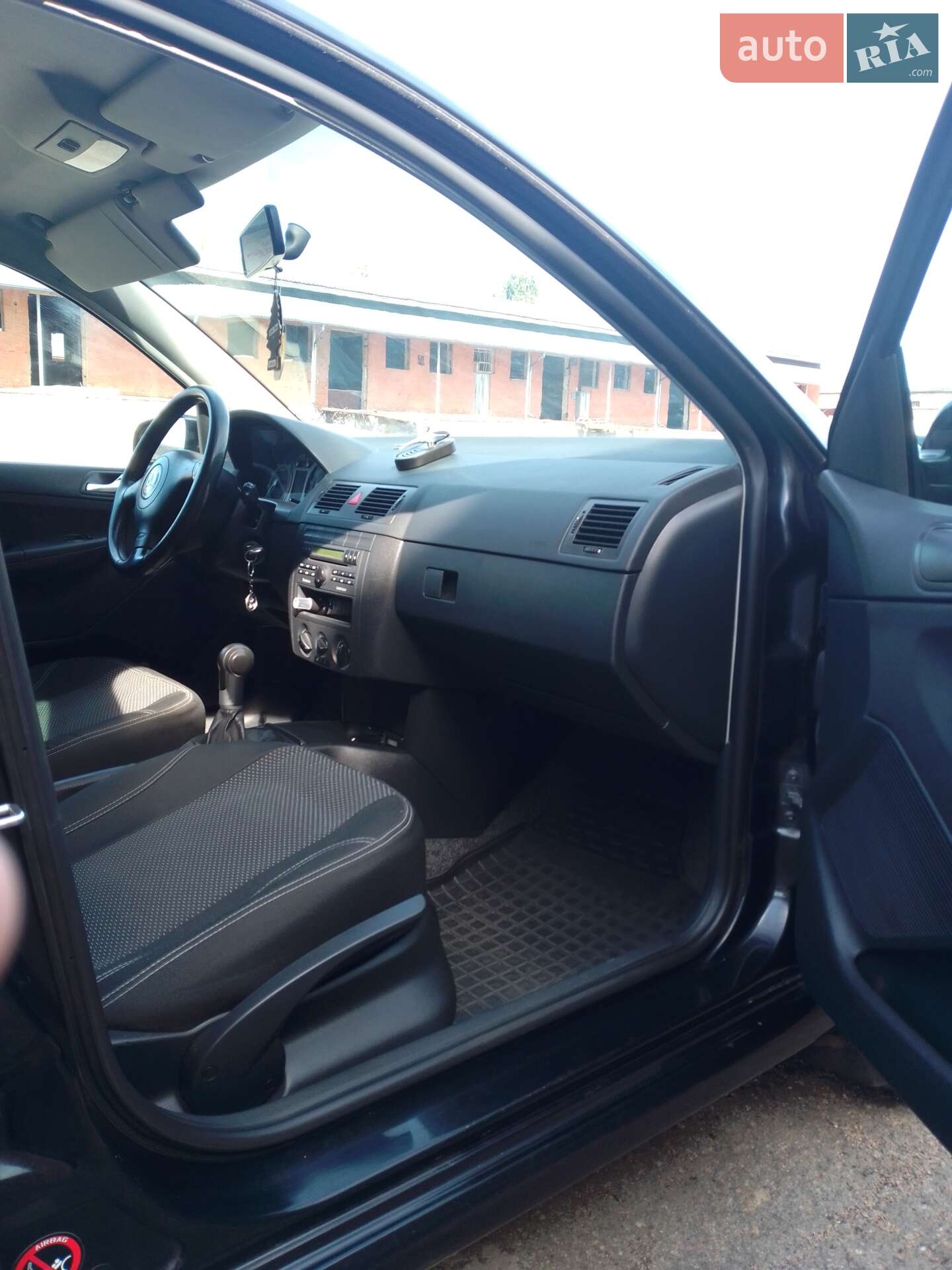 Skoda Fabia 2005 VIN TMBJC26YX64432391 фото оголошення 19 з 37