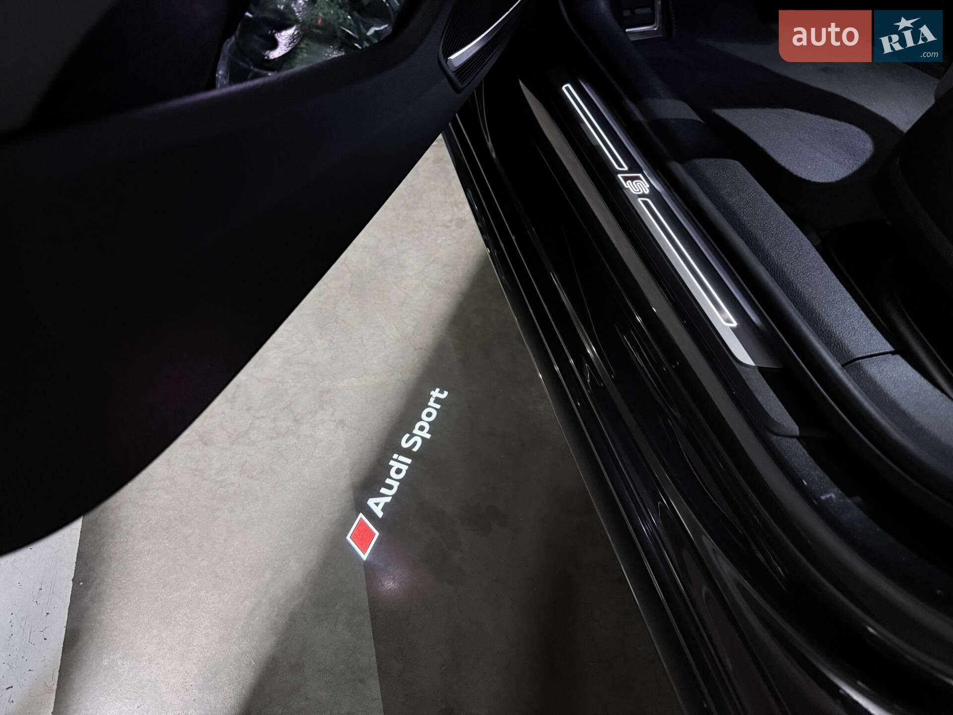 Audi A4 2023 VIN WAUZZZF40PN019380 фото оголошення 63 з 117