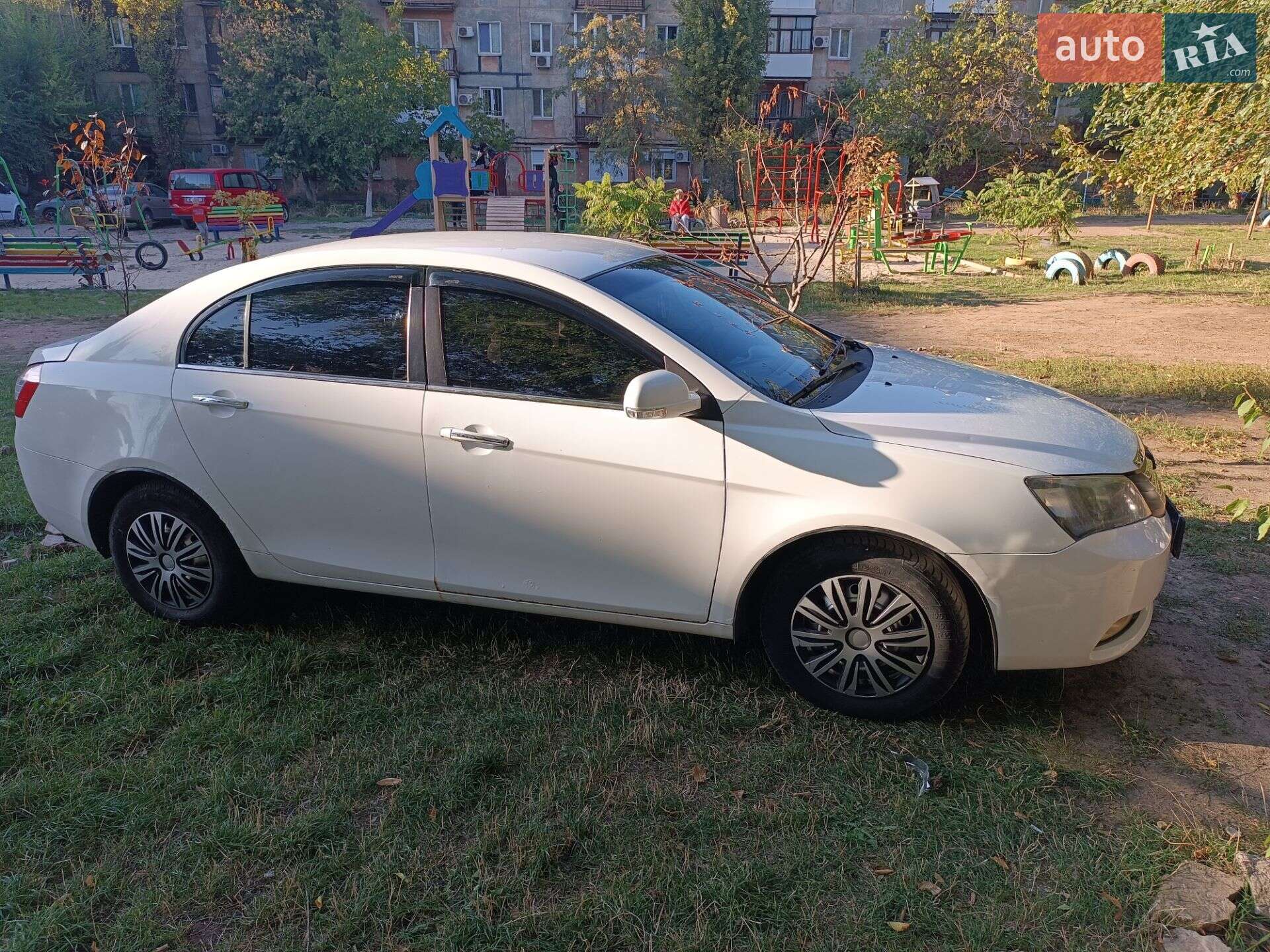 Geely Emgrand 7 (EC7) 2013 VIN L6T7844S3DN015354 фото оголошення 28 з 29
