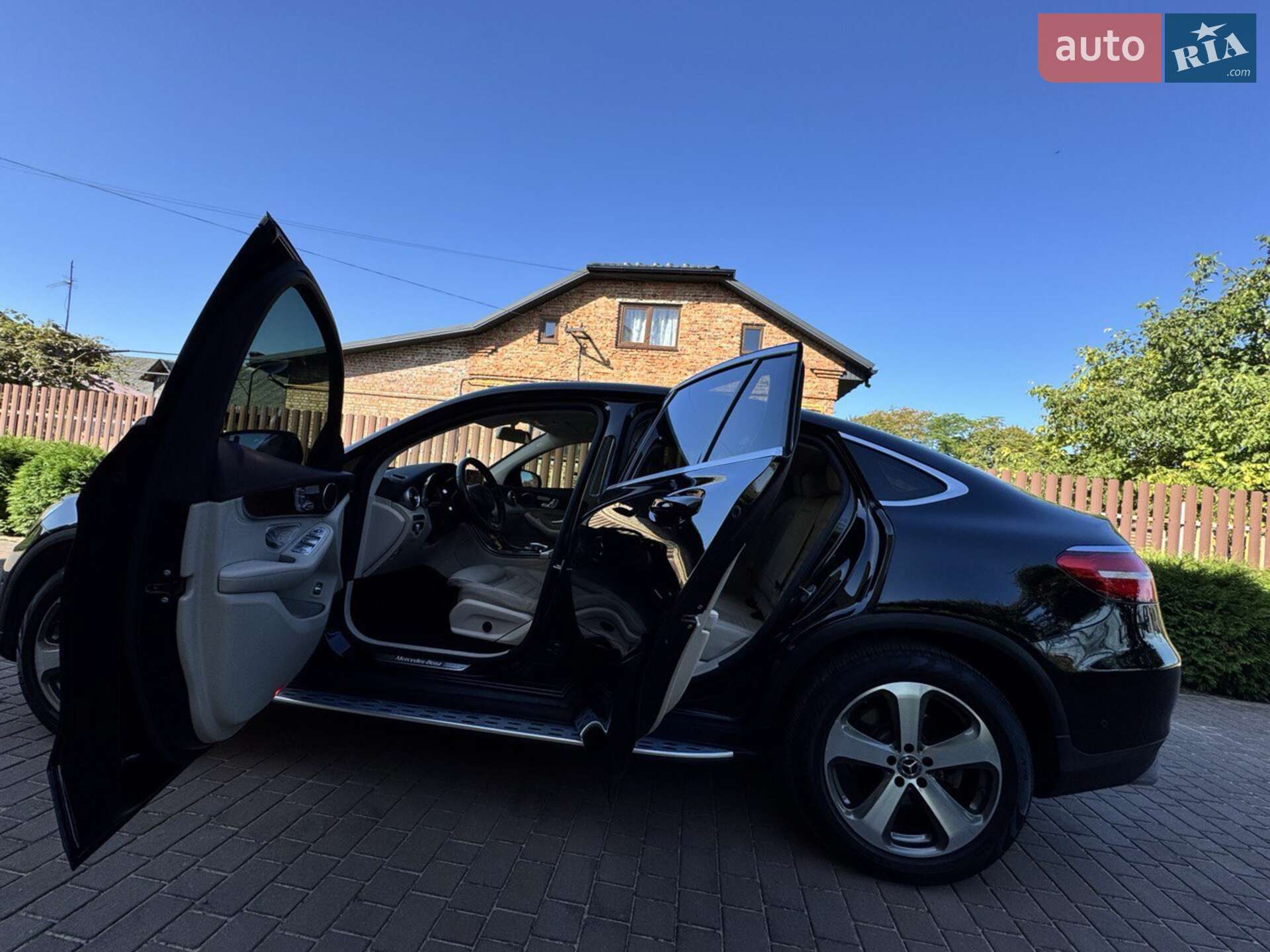 Mercedes-Benz GLC-Class Coupe 2017 VIN WDC2533461F275876 фото оголошення 6 з 18