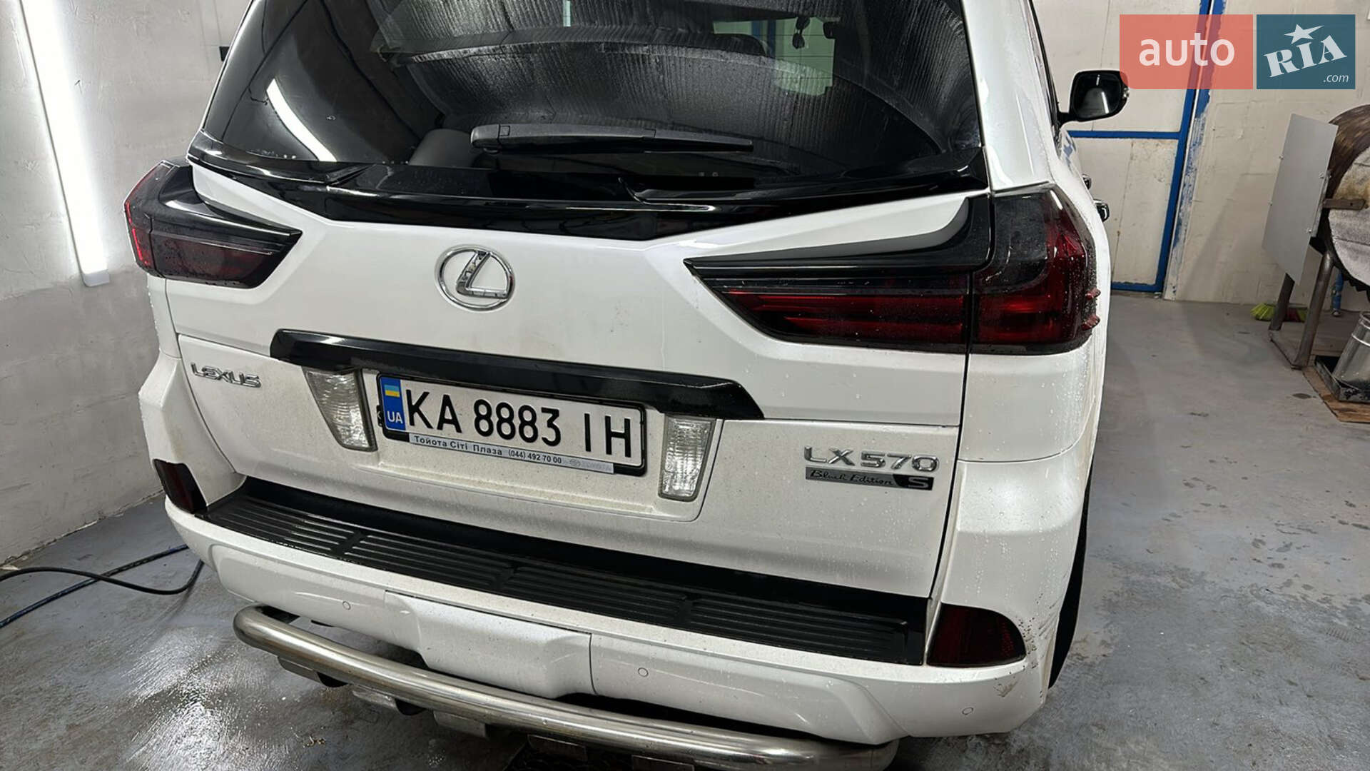 Lexus LX 2017 VIN Y89G10800JAC87062 фото оголошення 82 з 90