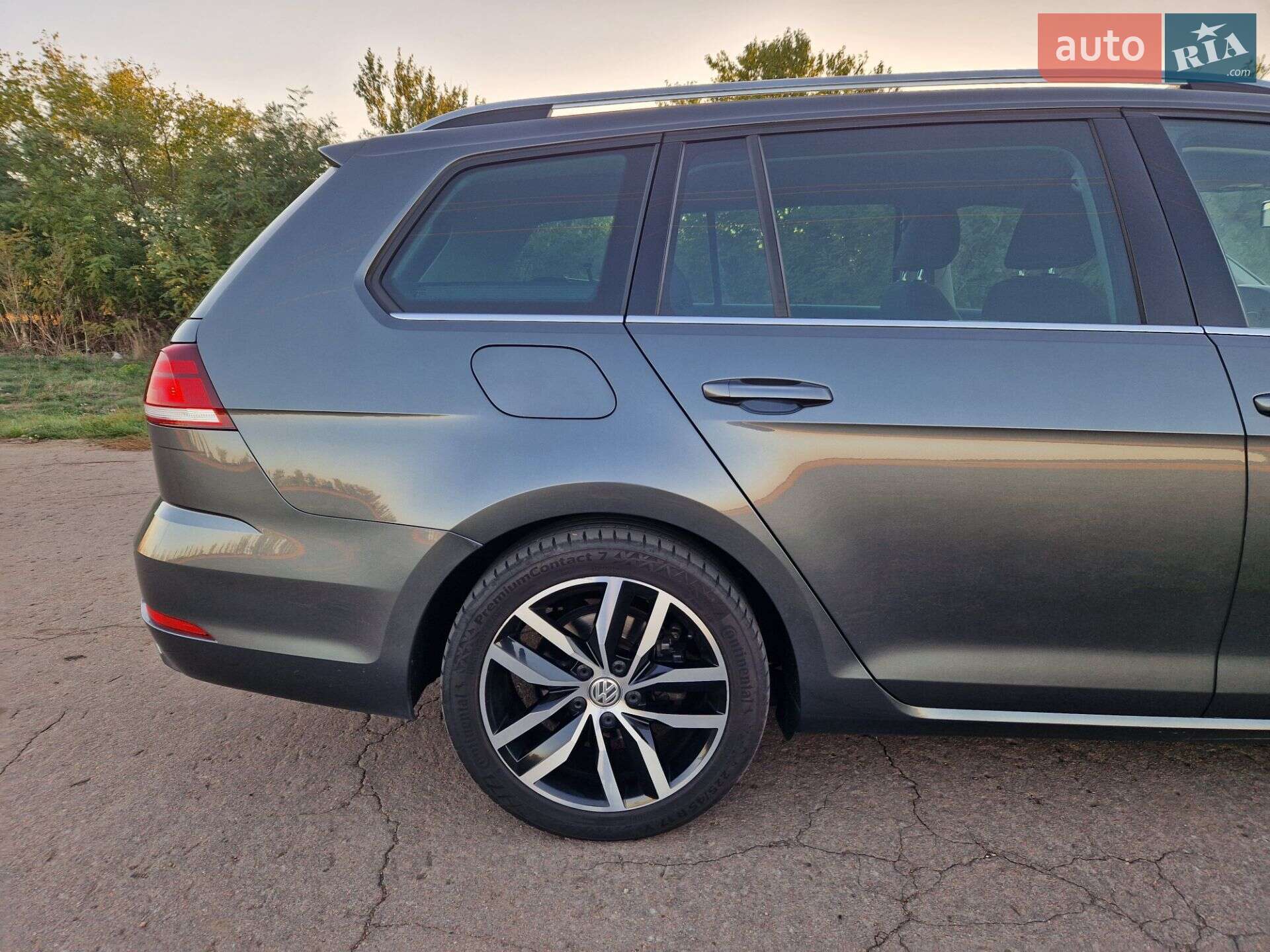 Volkswagen Golf 2019 VIN WVWZZZAUZKP547038 фото оголошення 20 з 60