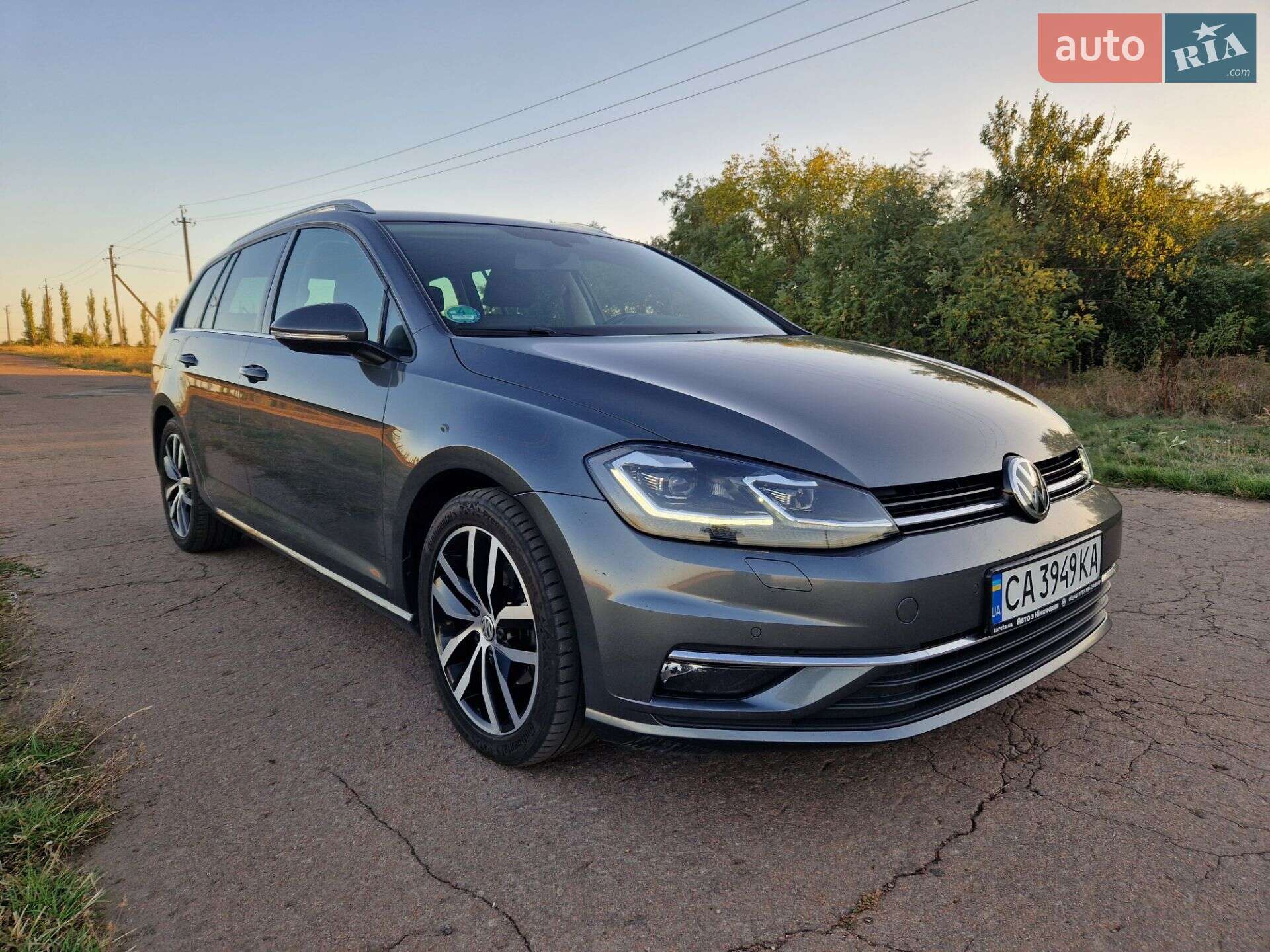 Volkswagen Golf 2019 VIN WVWZZZAUZKP547038 фото оголошення 28 з 60