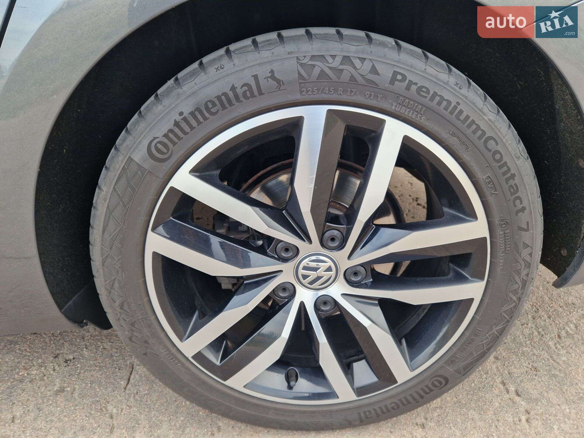 Volkswagen Golf 2019 VIN WVWZZZAUZKP547038 фото оголошення 34 з 60