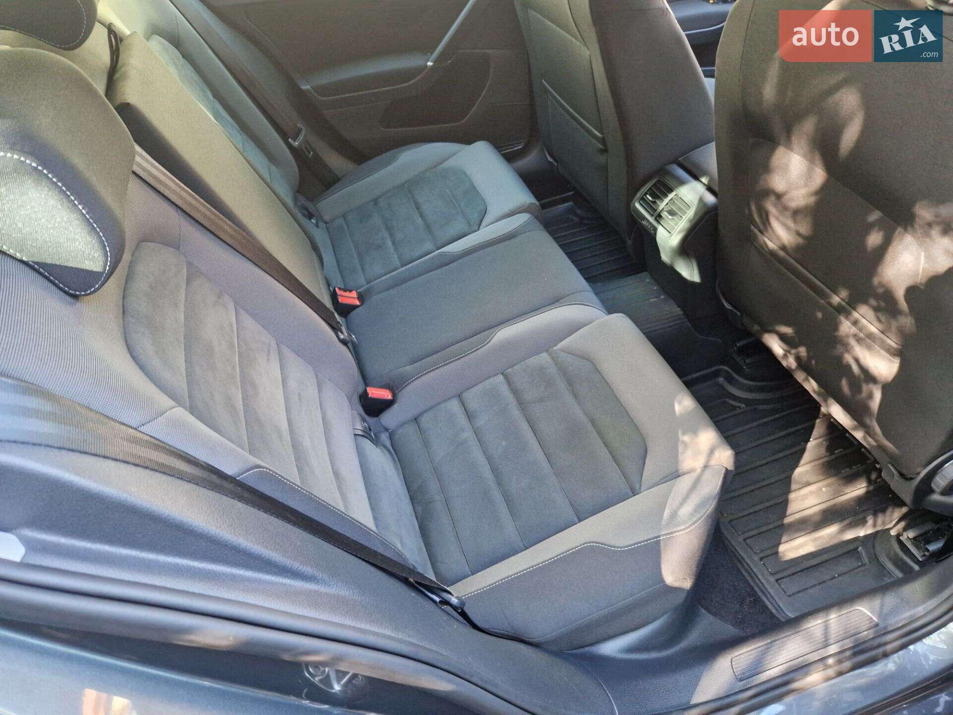Volkswagen Golf 2019 VIN WVWZZZAUZKP547038 фото оголошення 47 з 60