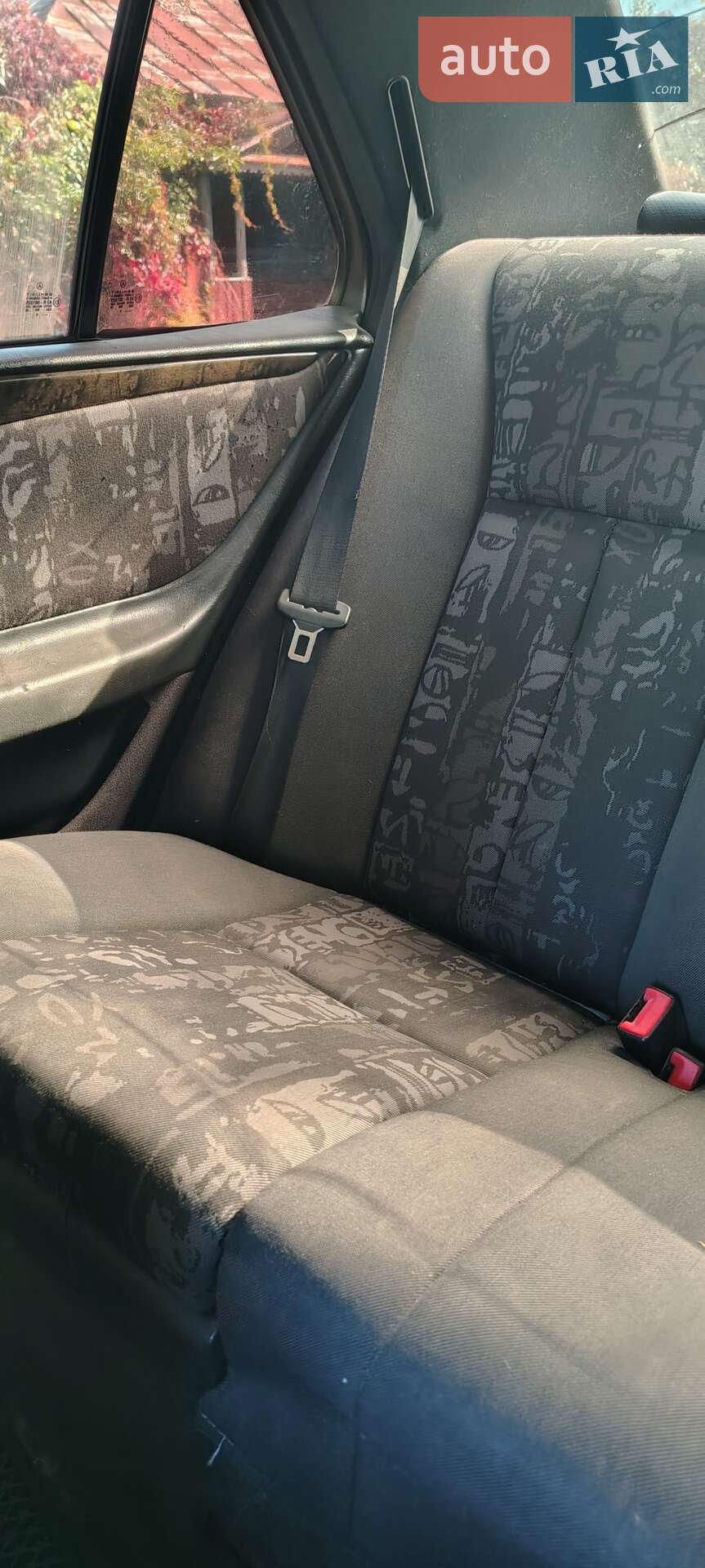 Mercedes-Benz E-Class 1996 VIN WDB2100351A134256 фото оголошення 8 з 9