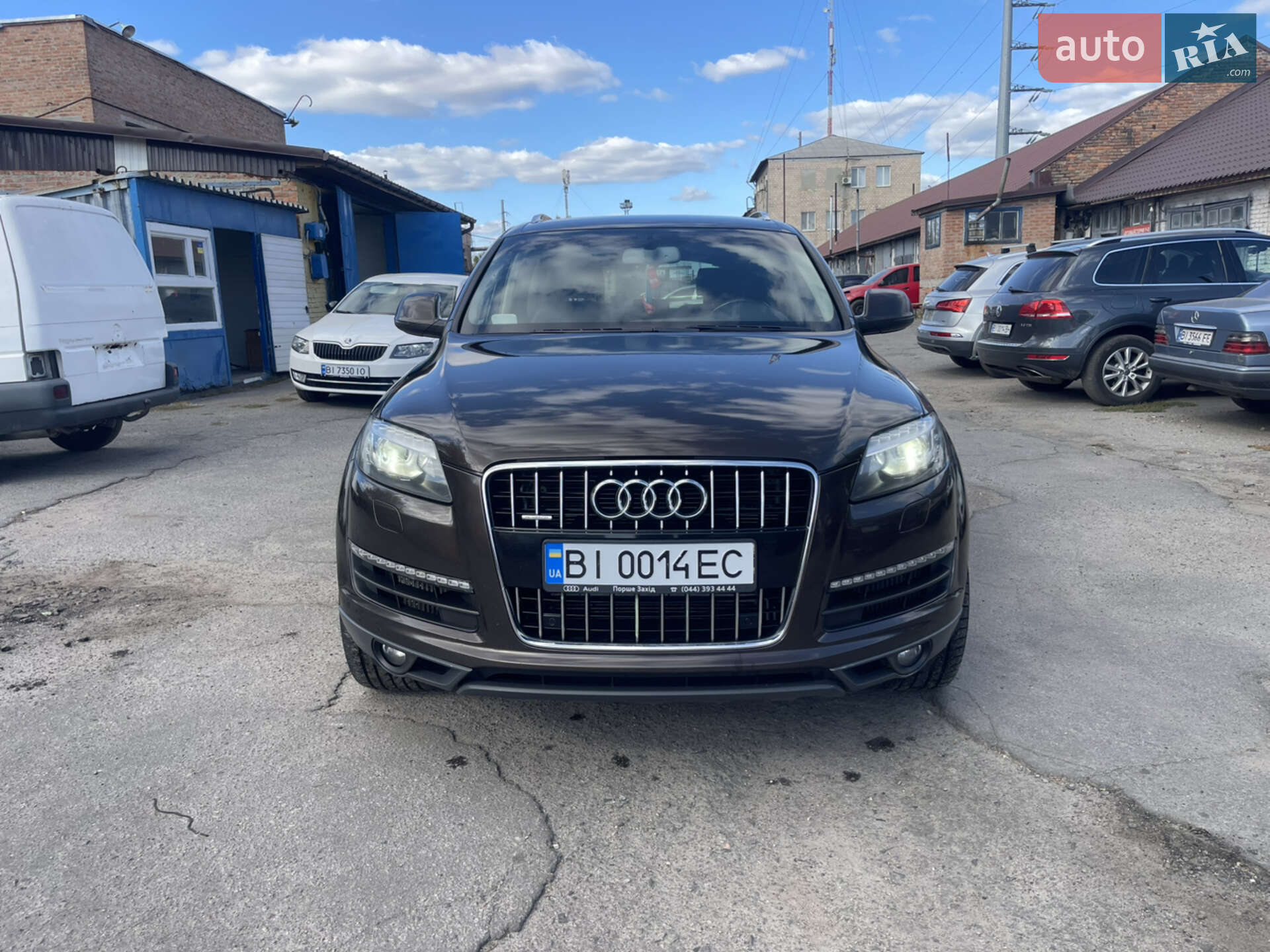 Audi Q7 2012 VIN WAUZZZ4L1DD016886 фото оголошення 8 з 23