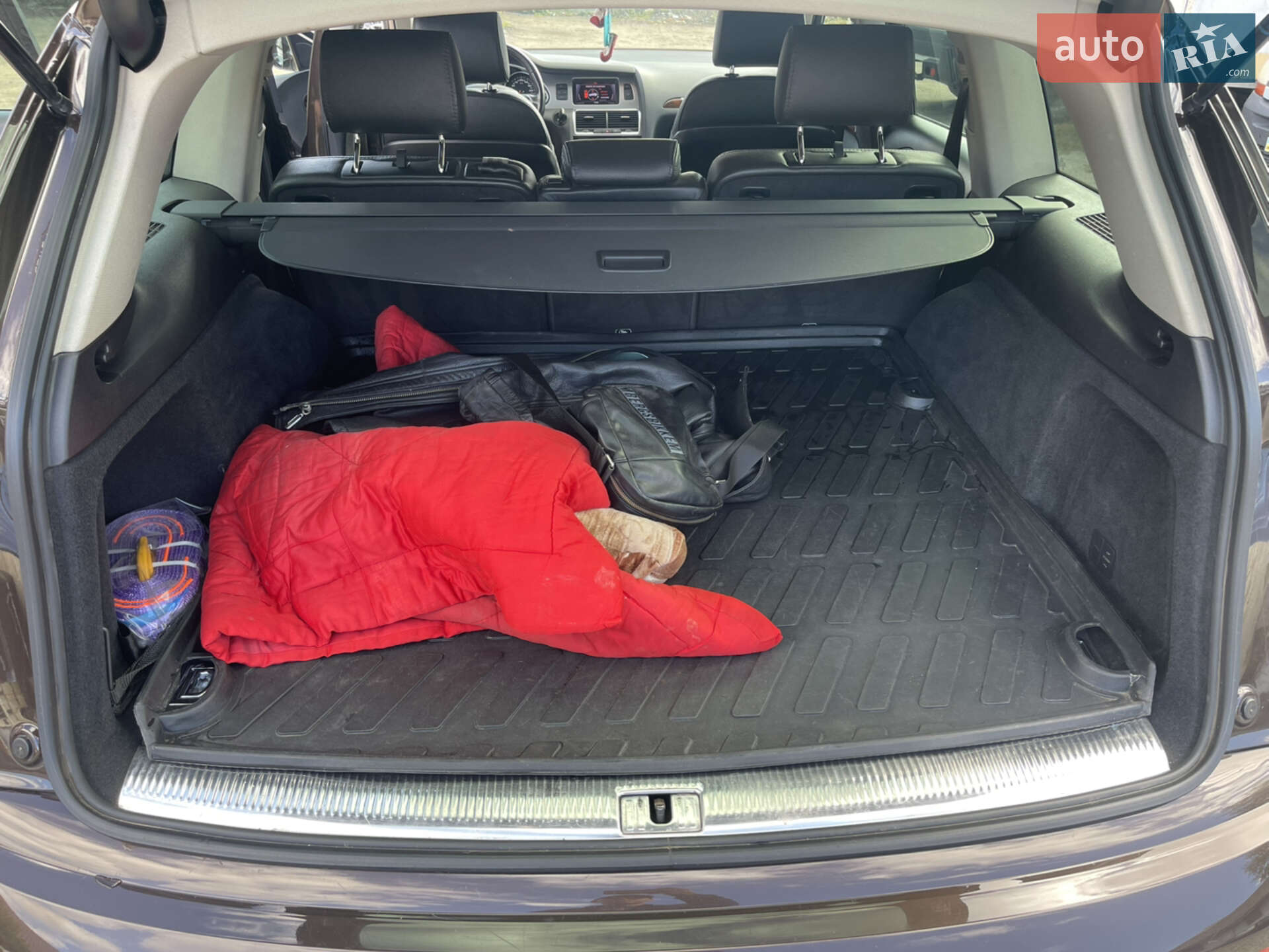 Audi Q7 2012 VIN WAUZZZ4L1DD016886 фото оголошення 17 з 23