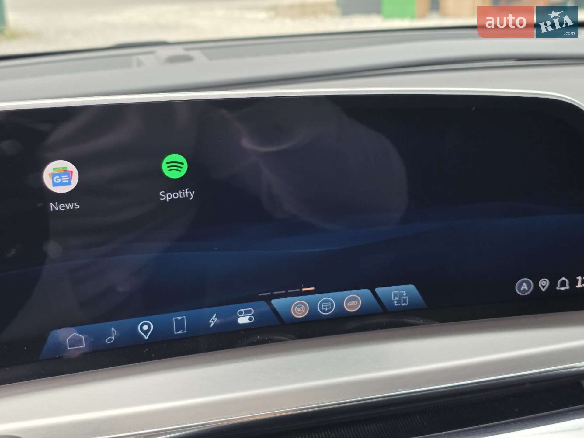 Cadillac Lyriq 2024 VIN 1GYKPWRL5RZ139306 фото оголошення 53 з 124