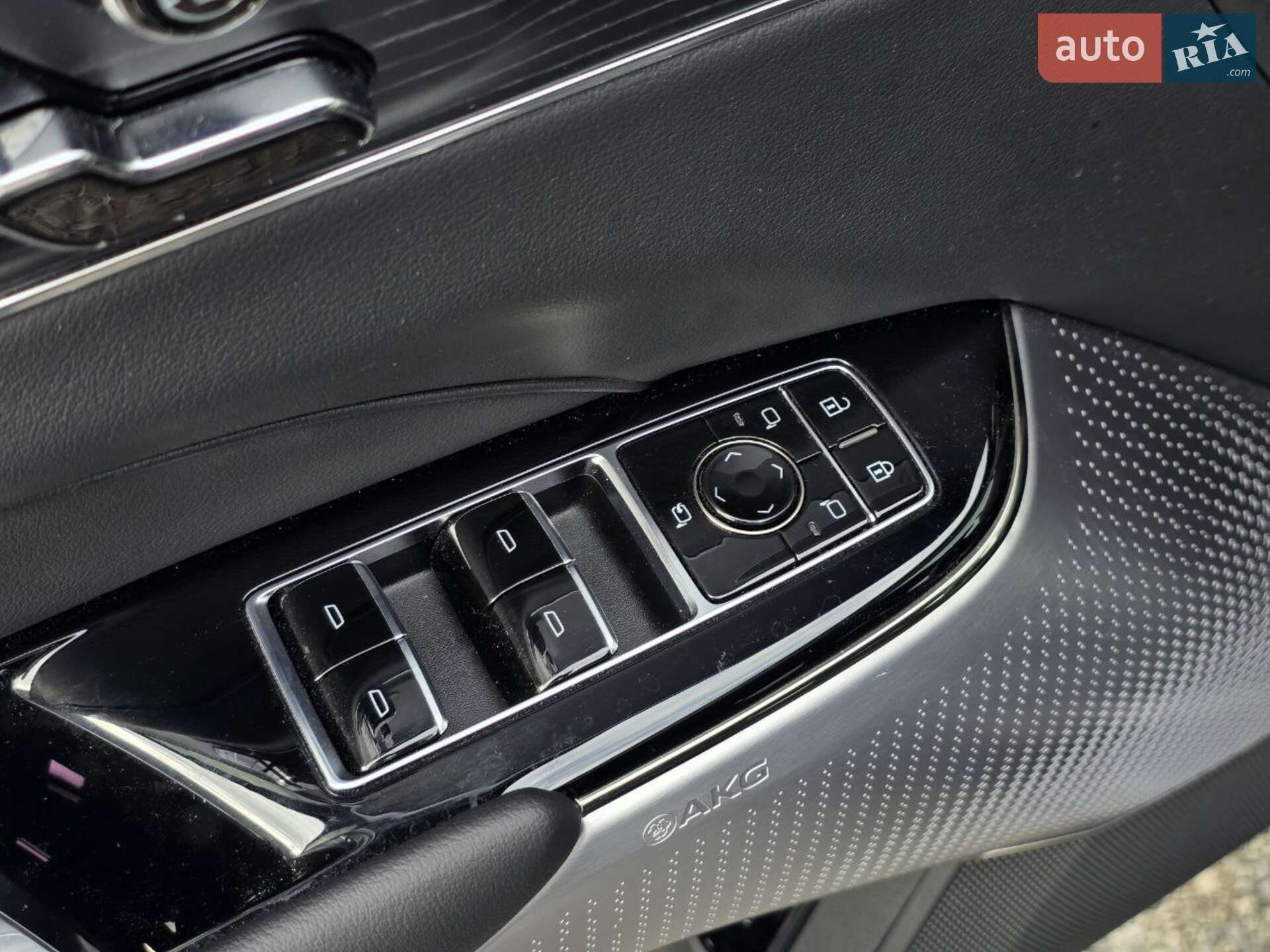 Cadillac Lyriq 2024 VIN 1GYKPWRL5RZ139306 фото оголошення 74 з 124