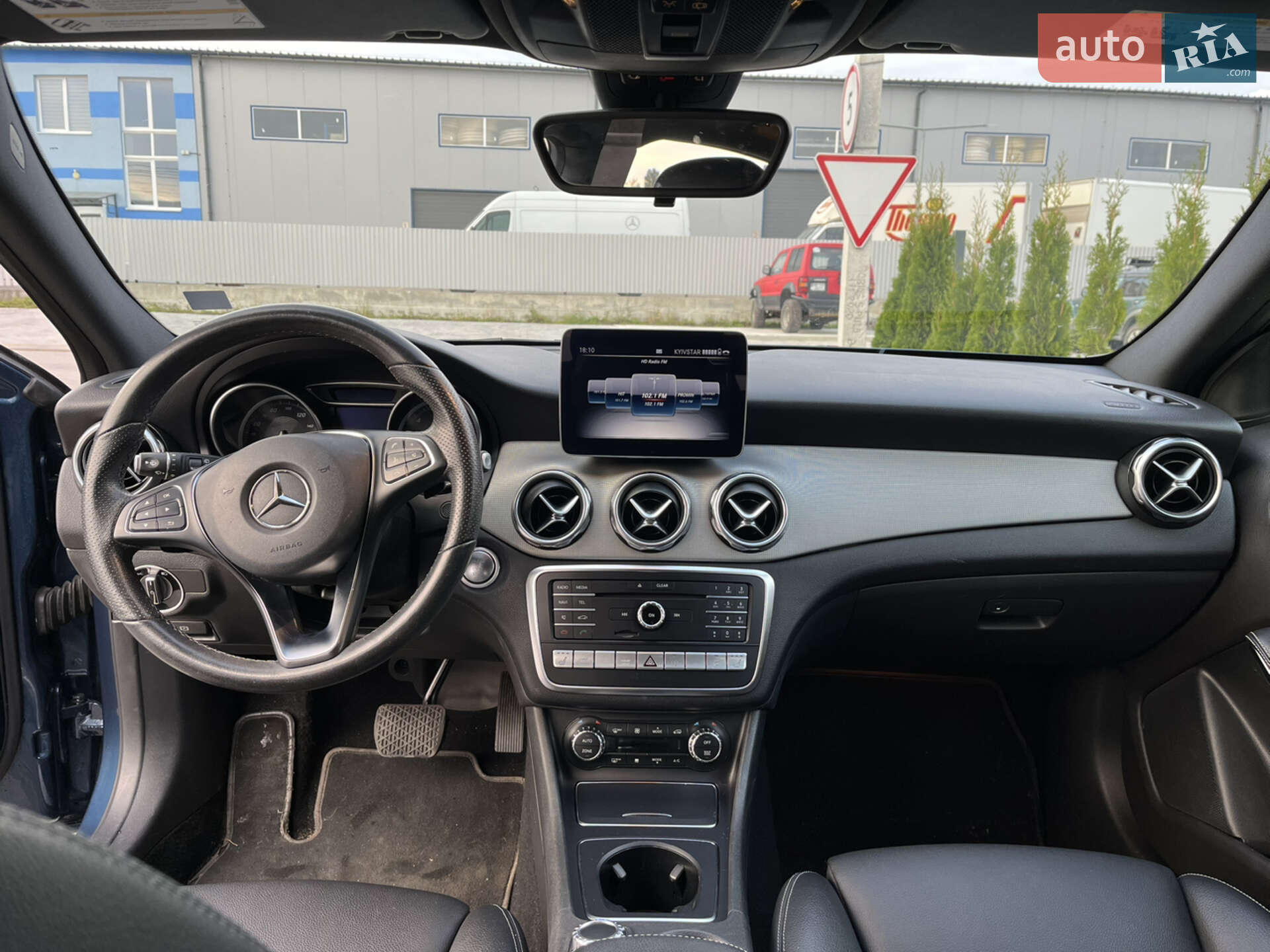 Mercedes-Benz GLA-Class 2019 VIN WDCTG4GB3KJ643943 фото оголошення 10 з 39