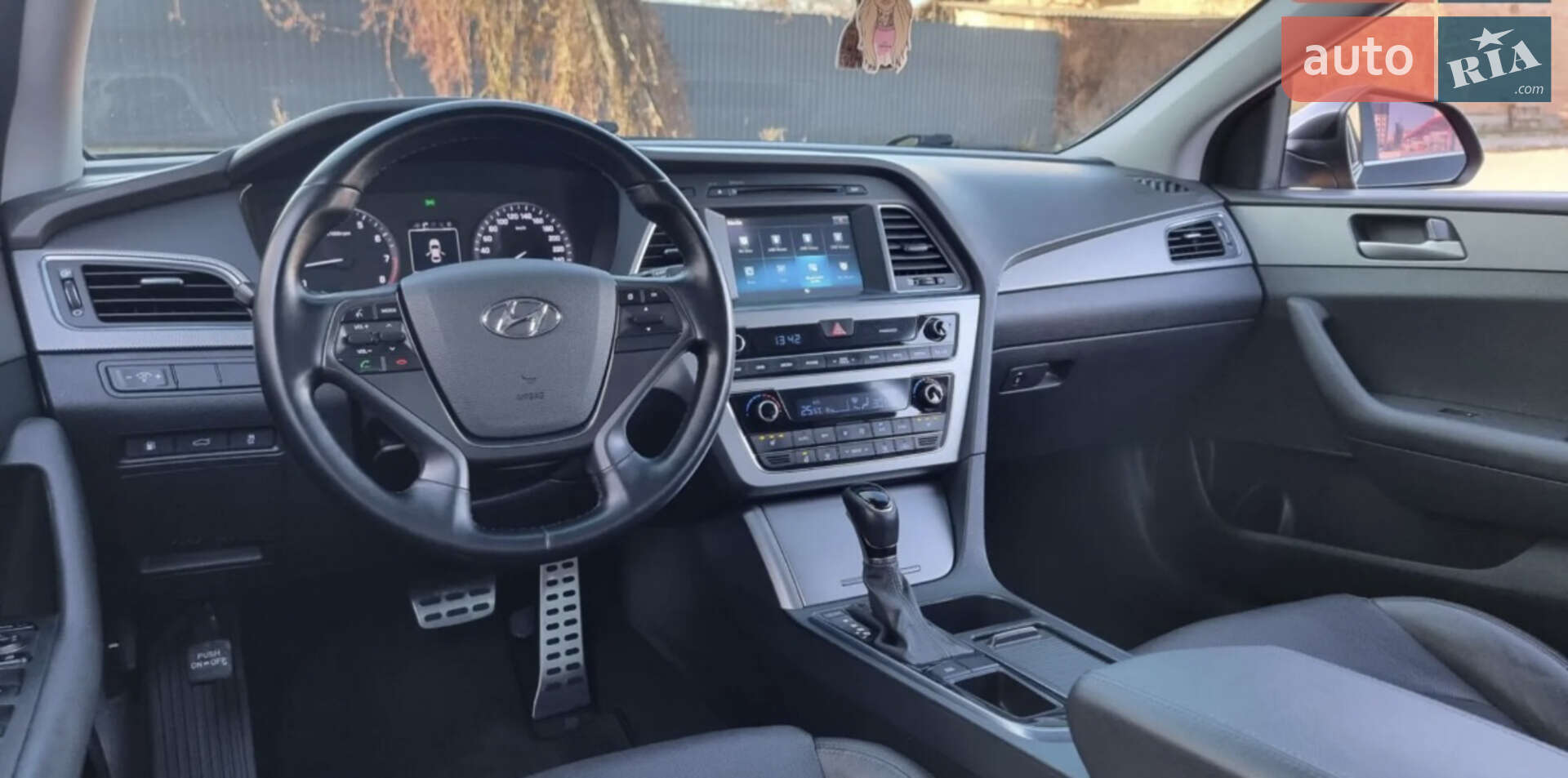 Hyundai Sonata 2014 VIN KMHE341DBFA060628 фото оголошення 43 з 85