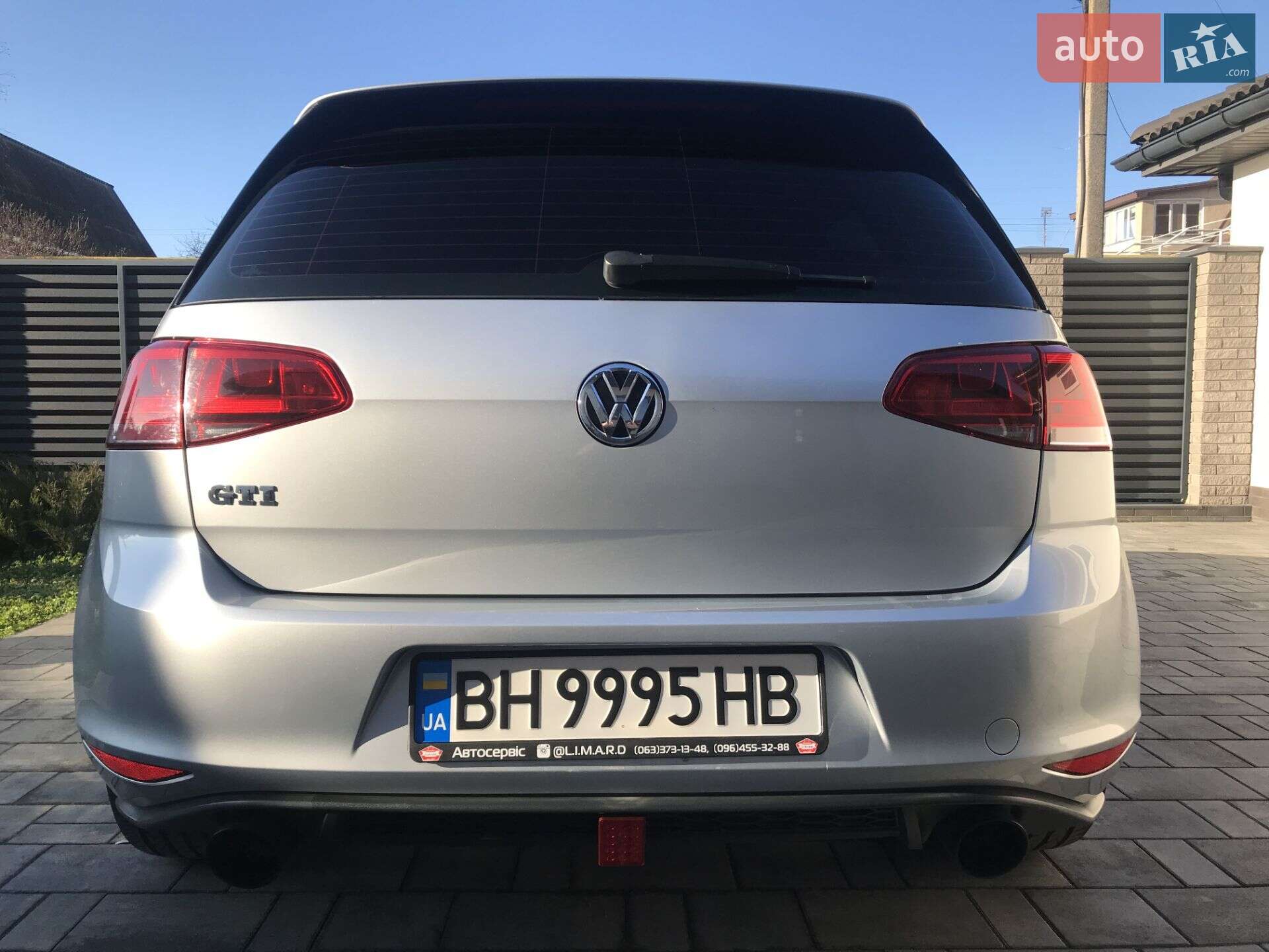 Volkswagen Golf GTI 2014 VIN 3VW4T7AU2FM021700 фото оголошення 3 з 38