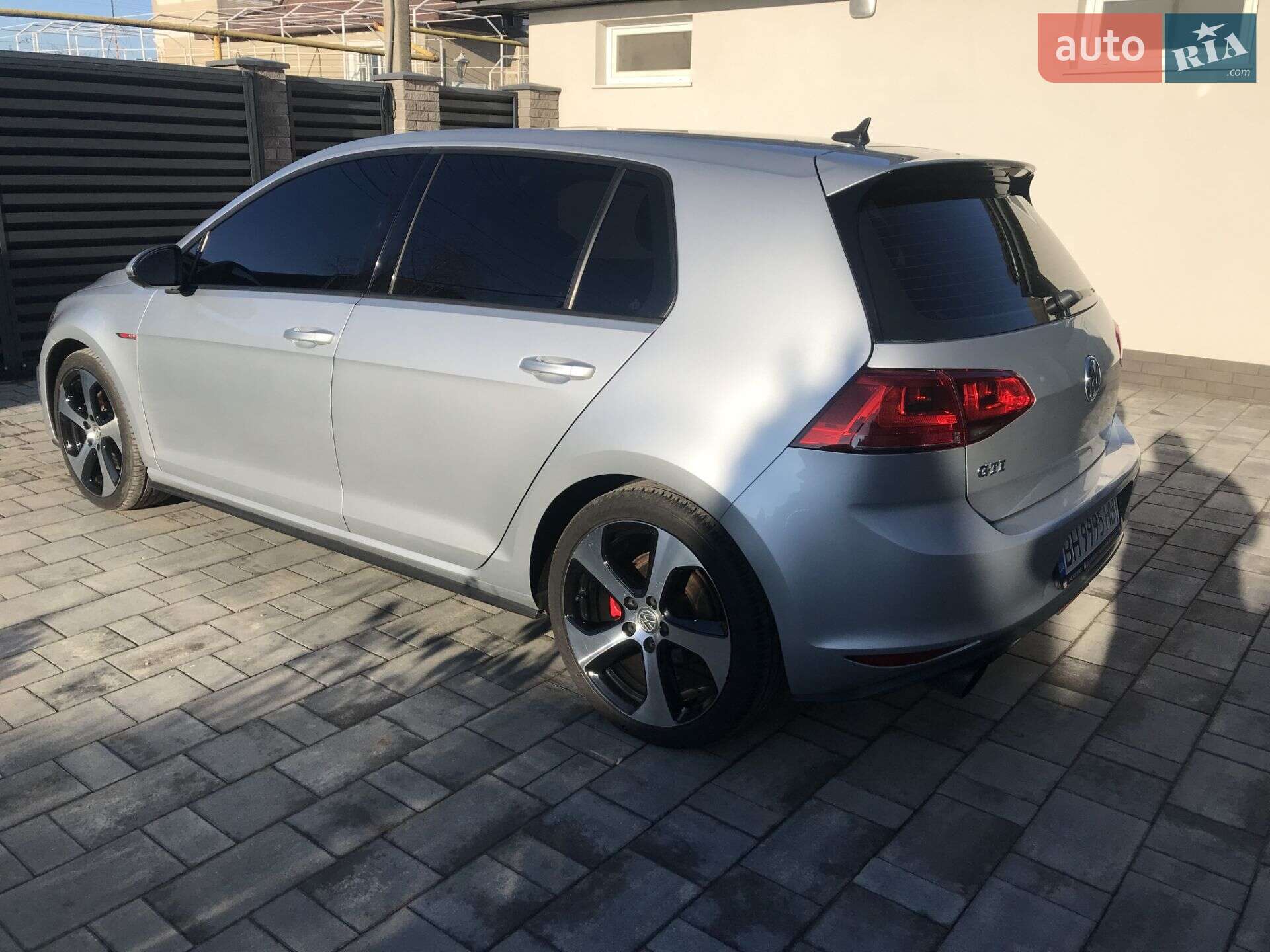 Volkswagen Golf GTI 2014 VIN 3VW4T7AU2FM021700 фото оголошення 9 з 38