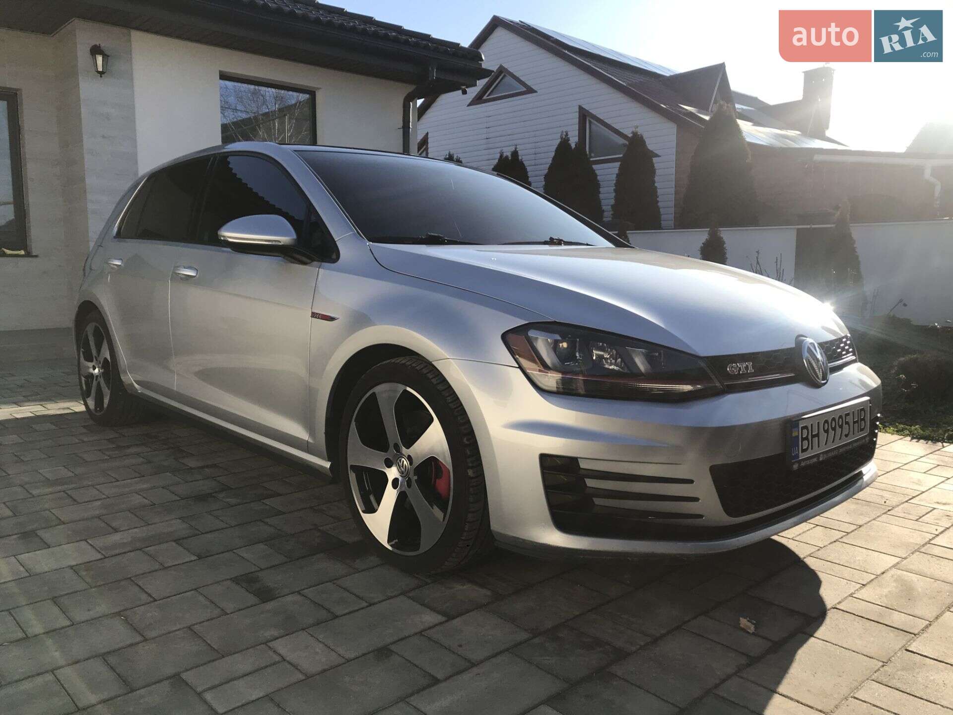 Volkswagen Golf GTI 2014 VIN 3VW4T7AU2FM021700 фото оголошення 10 з 38