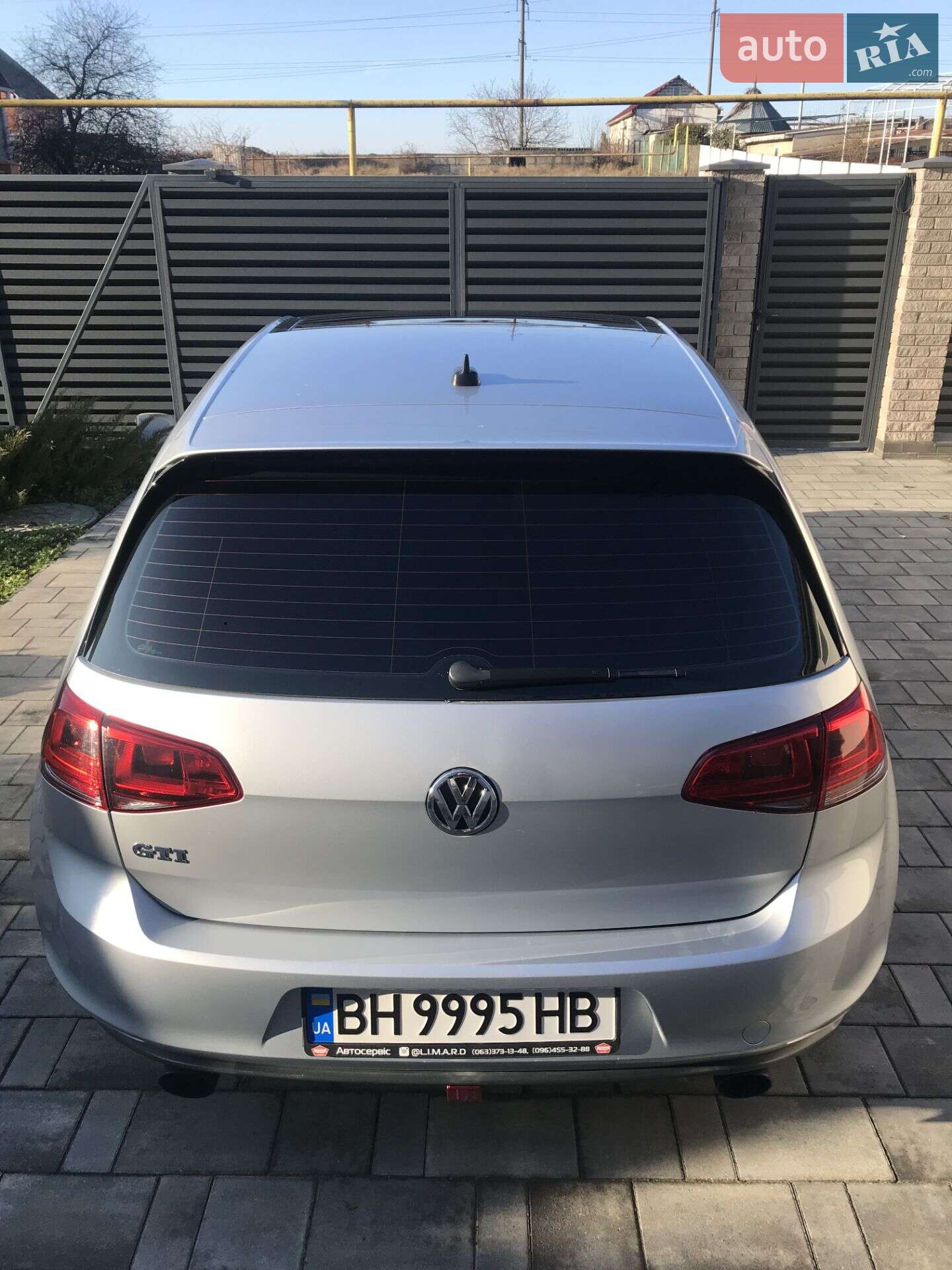 Volkswagen Golf GTI 2014 VIN 3VW4T7AU2FM021700 фото оголошення 11 з 38