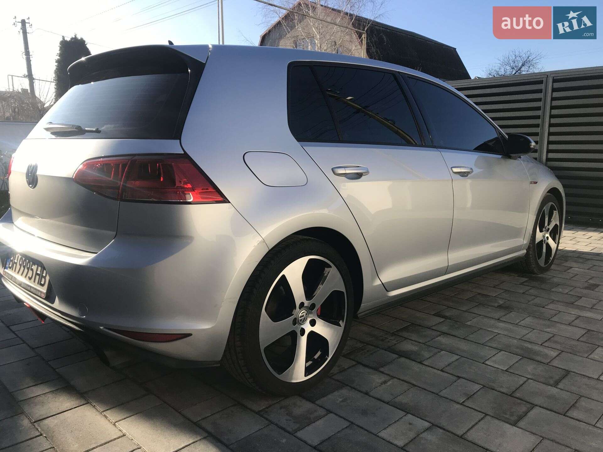 Volkswagen Golf GTI 2014 VIN 3VW4T7AU2FM021700 фото оголошення 13 з 38