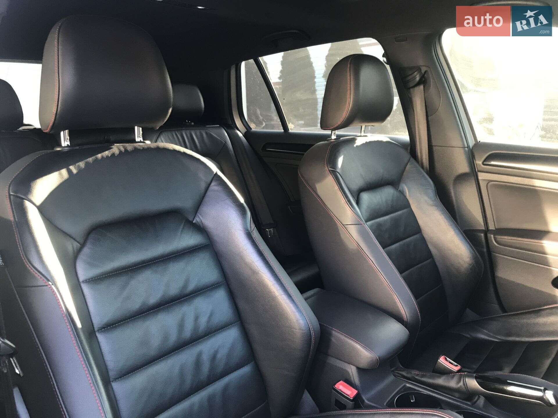 Volkswagen Golf GTI 2014 VIN 3VW4T7AU2FM021700 фото оголошення 21 з 38