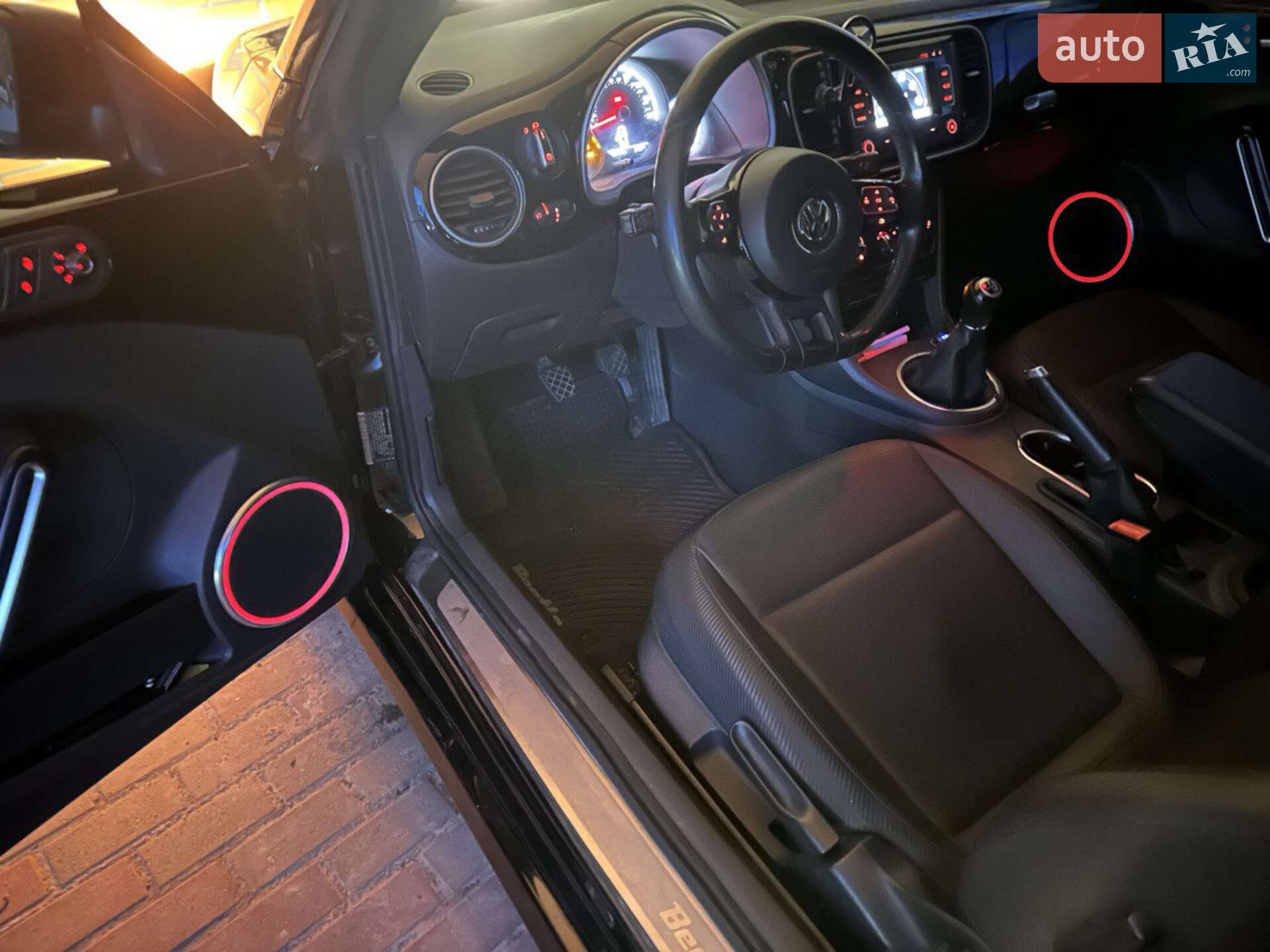Volkswagen Beetle 2015 VIN 3VWH07ATXFM628168 фото оголошення 27 з 29