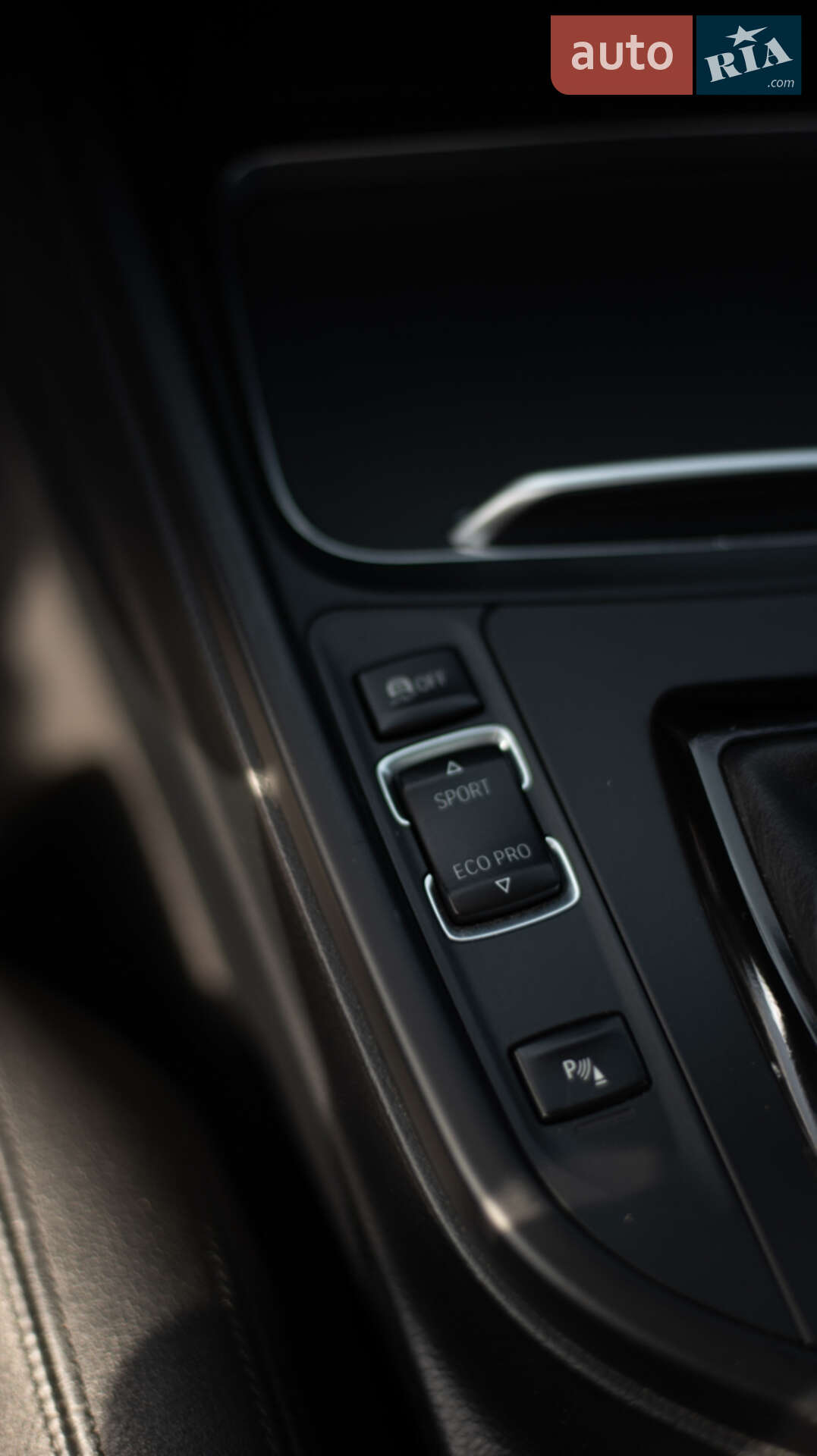 BMW 4 Series Gran Coupe 2015 VIN WBA4C9C50GG138009 фото оголошення 9 з 22