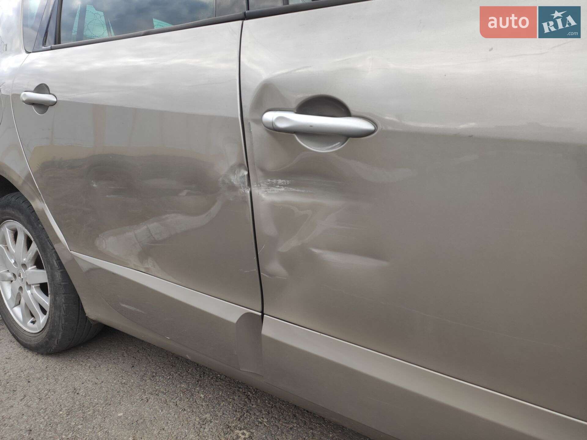 Renault Scenic 2010 VIN VF1JZ0N0643800025 фото оголошення 9 з 44
