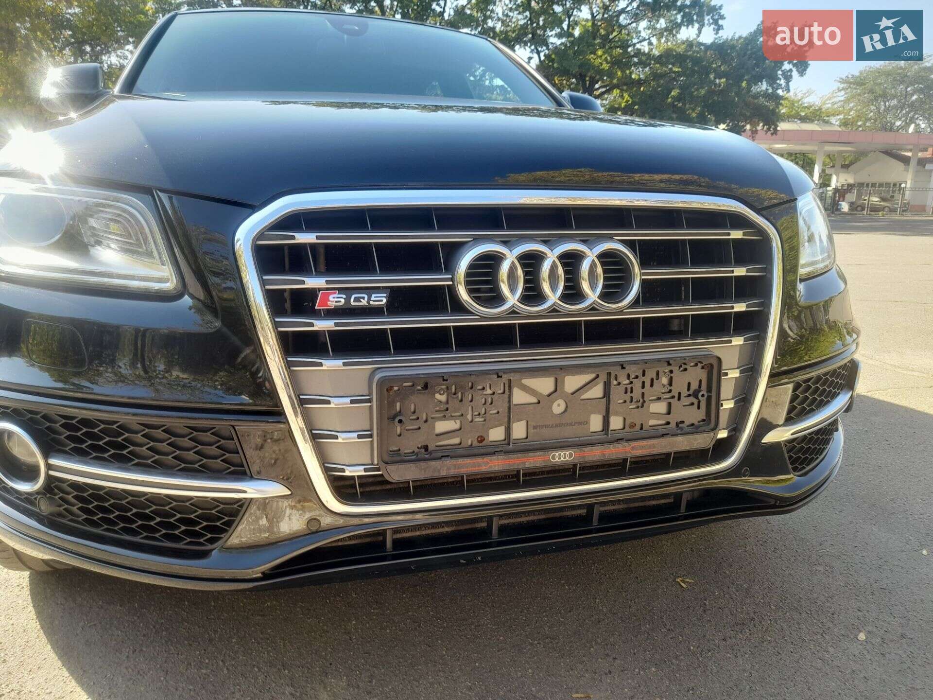 Audi SQ5 2015 VIN WAUZZZ8R3GA031863 фото оголошення 2 з 27
