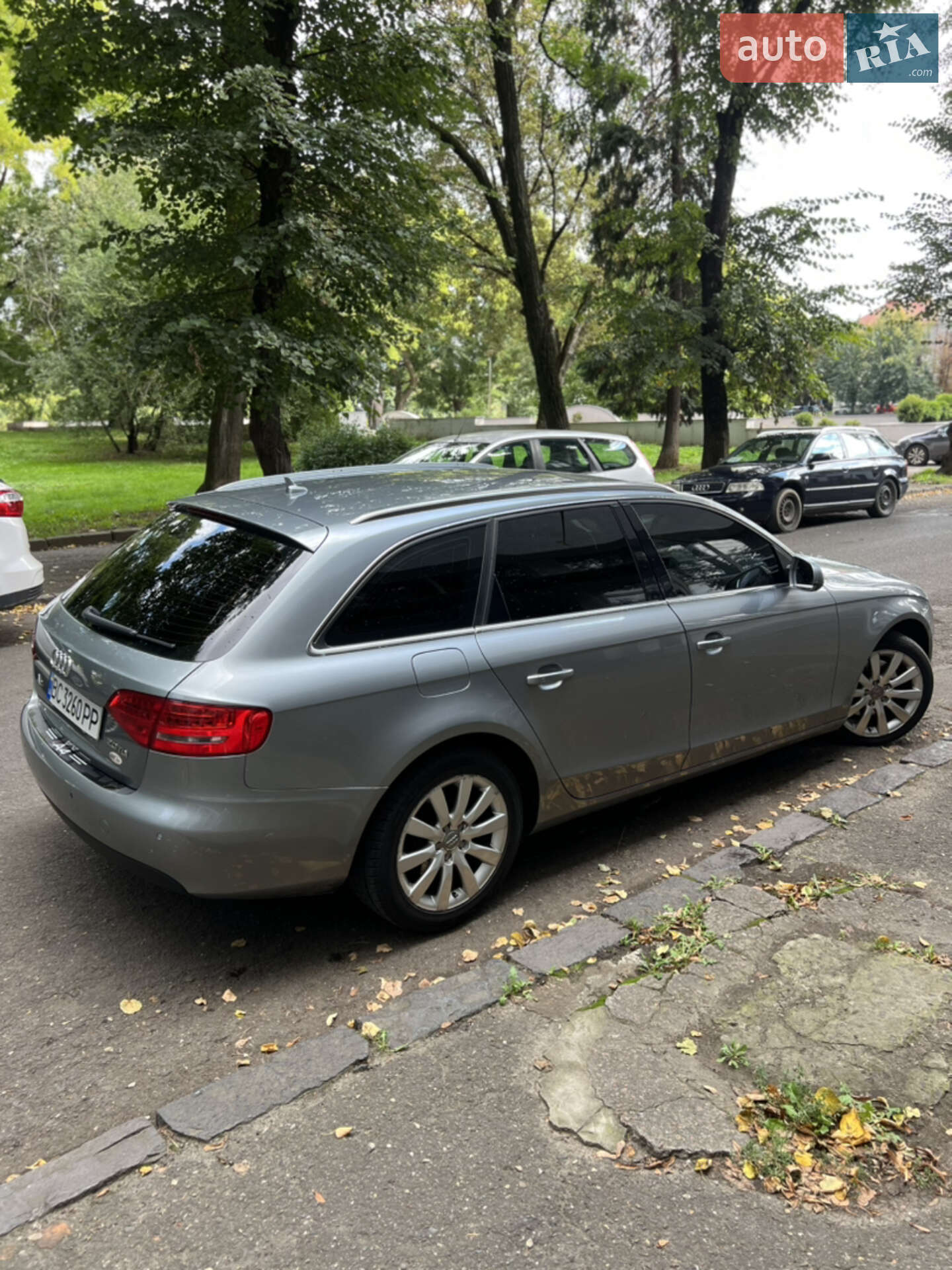 Audi A4 2010 VIN WAUZZZ8K9AA133520 фото оголошення 11 з 35