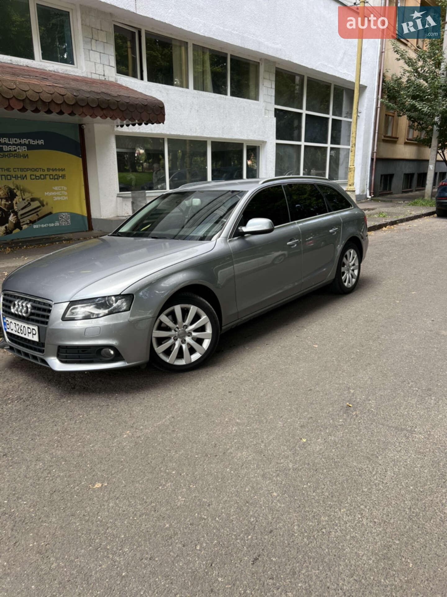 Audi A4 2010 VIN WAUZZZ8K9AA133520 фото оголошення 5 з 35