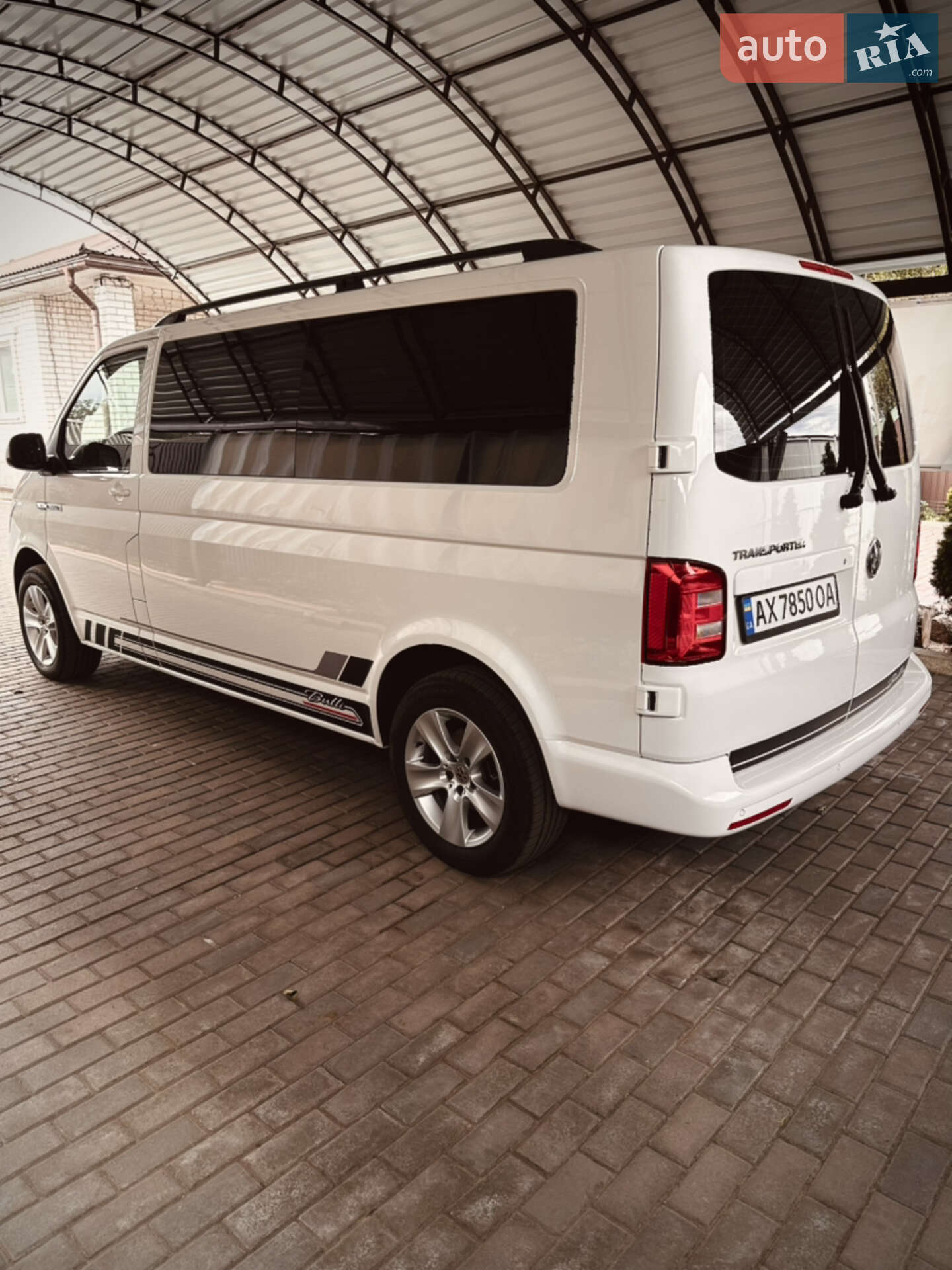 Volkswagen Transporter 2018 VIN WV1ZZZ7HZKH007319 фото оголошення 10 з 36