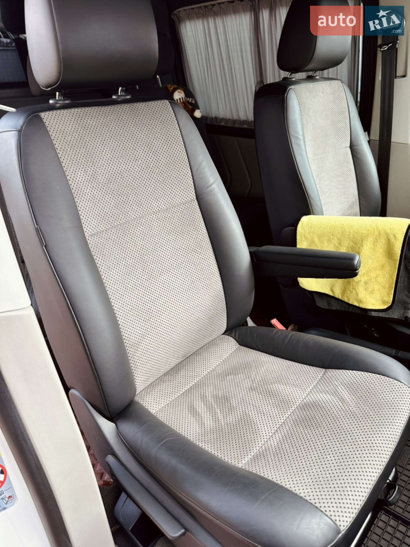 Volkswagen Transporter 2018 VIN WV1ZZZ7HZKH007319 фото оголошення 22 з 36