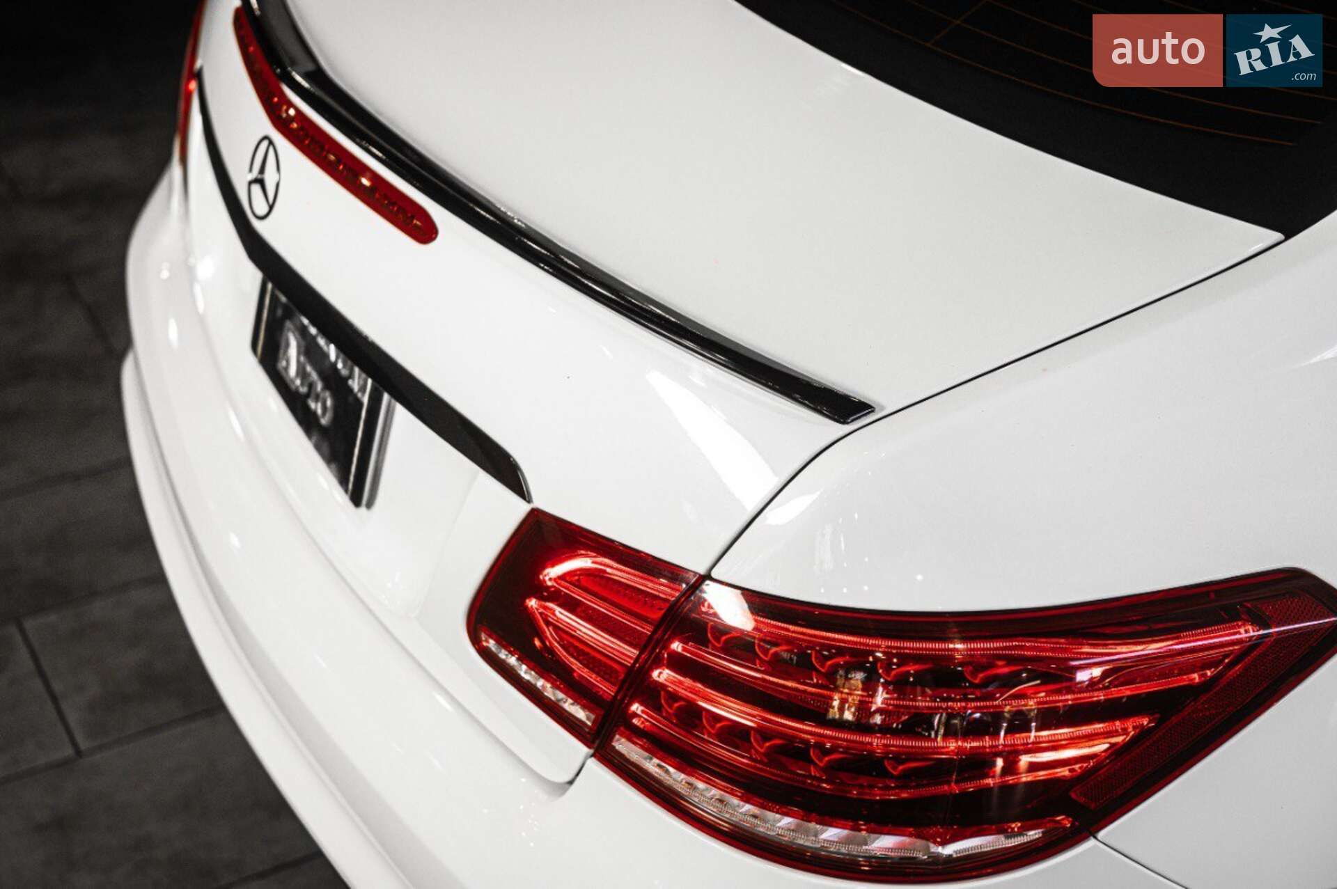 Mercedes-Benz E-Class 2016 VIN WDDKJ6FB2GF347604 фото оголошення 39 з 69