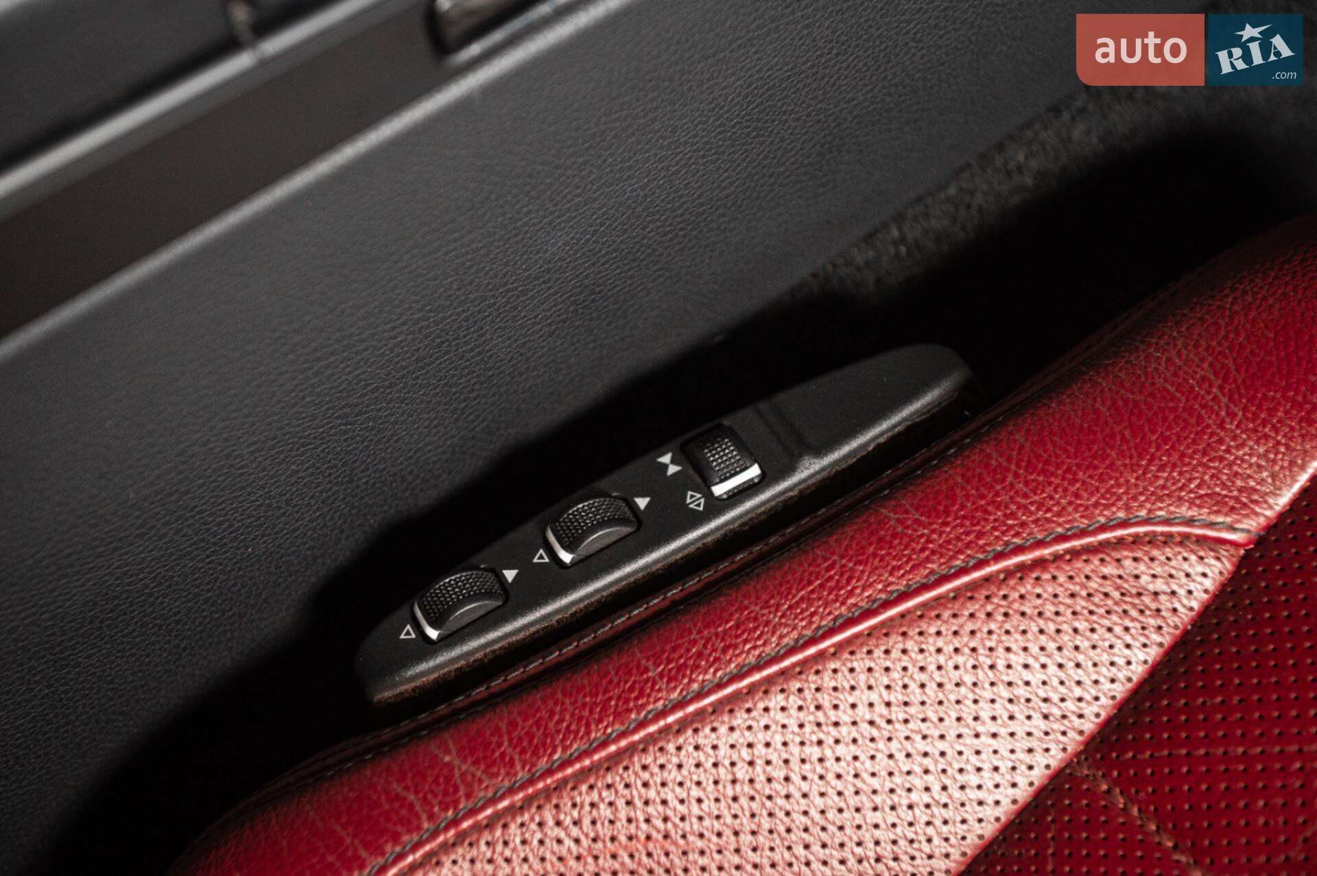 Mercedes-Benz E-Class 2016 VIN WDDKJ6FB2GF347604 фото оголошення 50 з 69