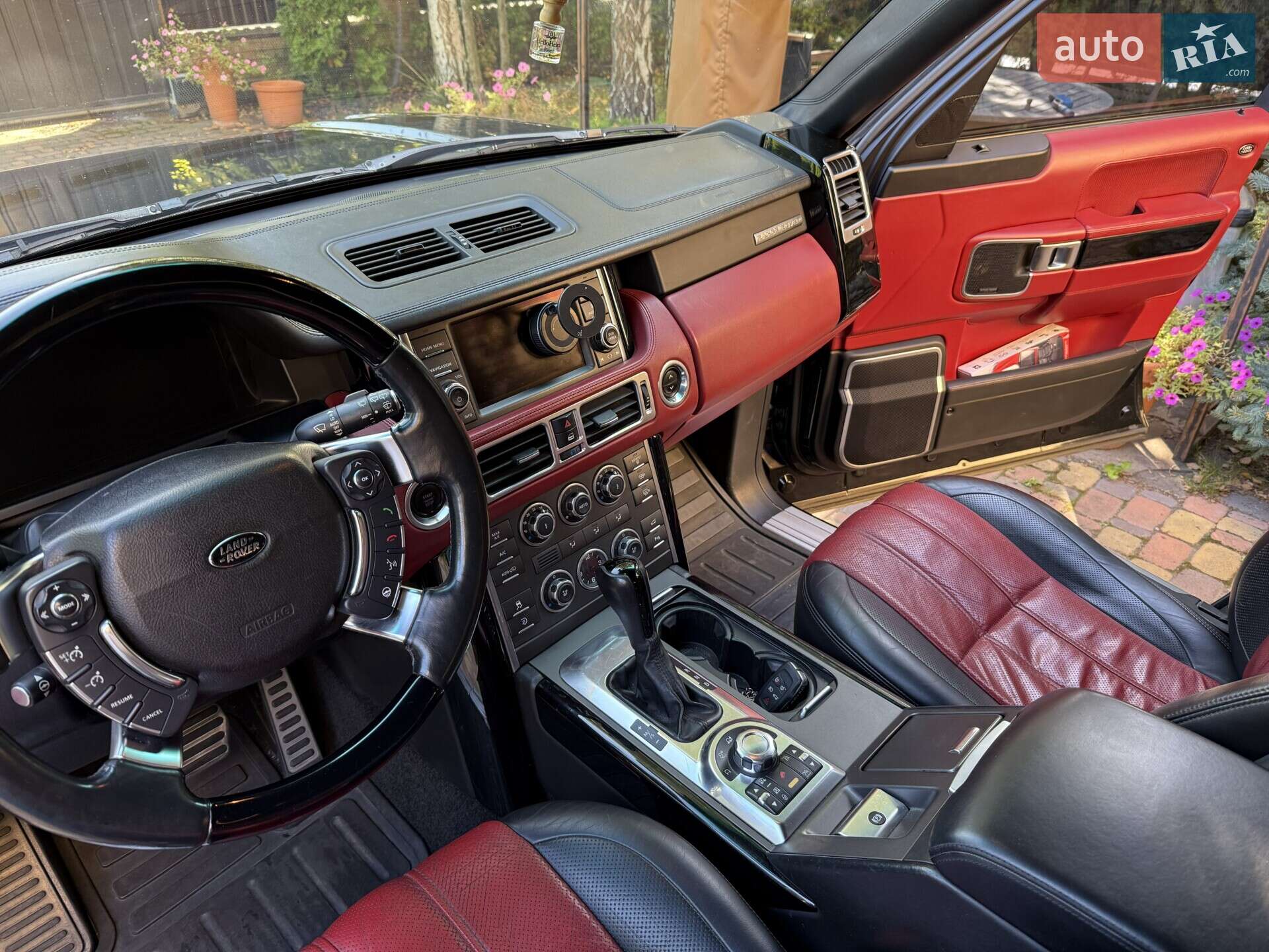 Land Rover Range Rover 2010 VIN SALLMAME4AA332037 фото оголошення 24 з 60