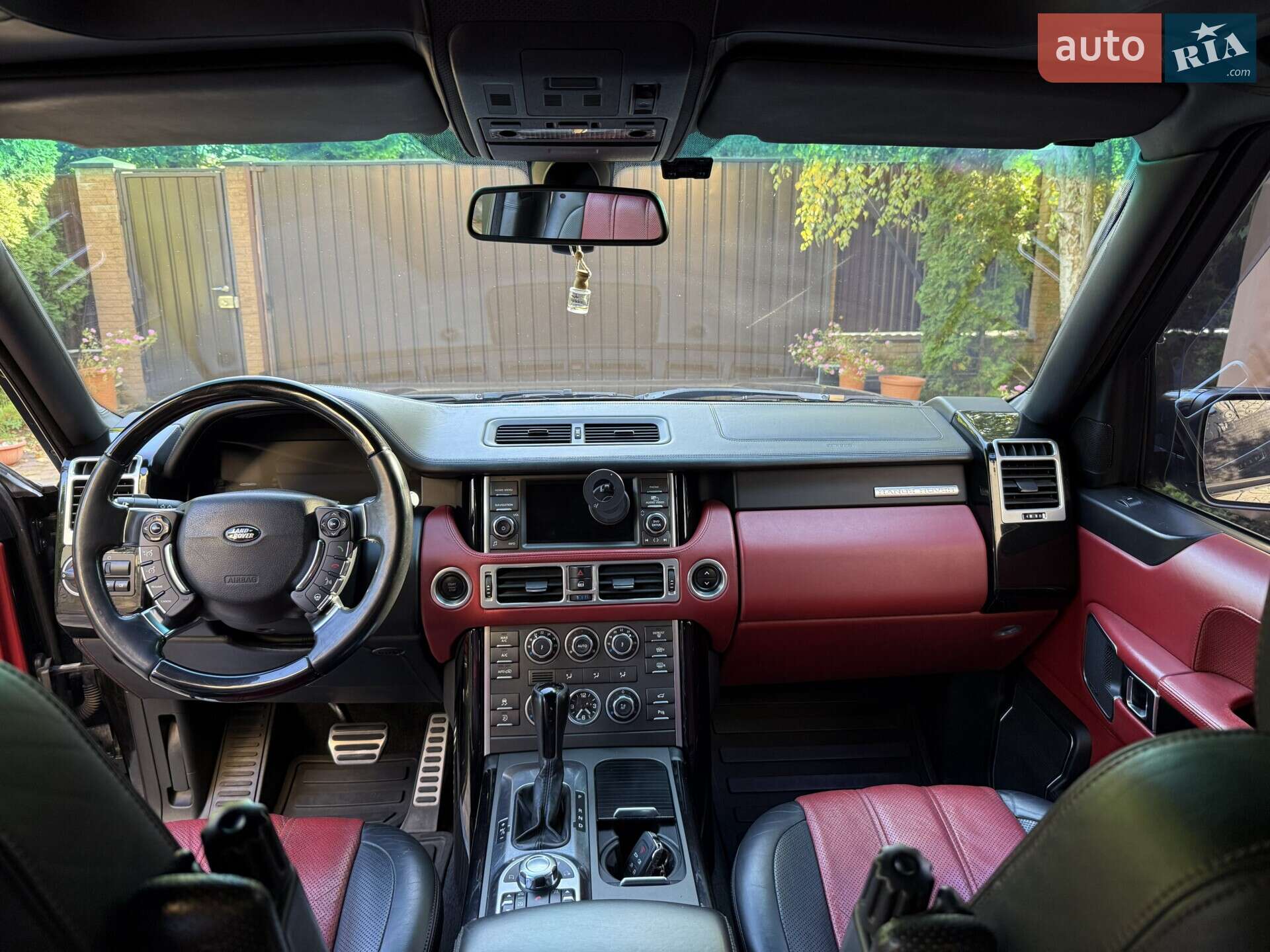 Land Rover Range Rover 2010 VIN SALLMAME4AA332037 фото оголошення 35 з 60