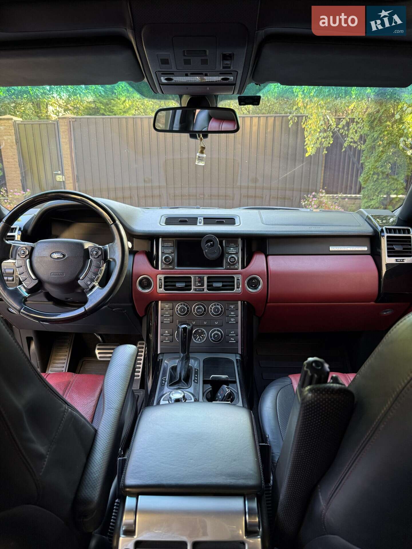 Land Rover Range Rover 2010 VIN SALLMAME4AA332037 фото оголошення 37 з 60